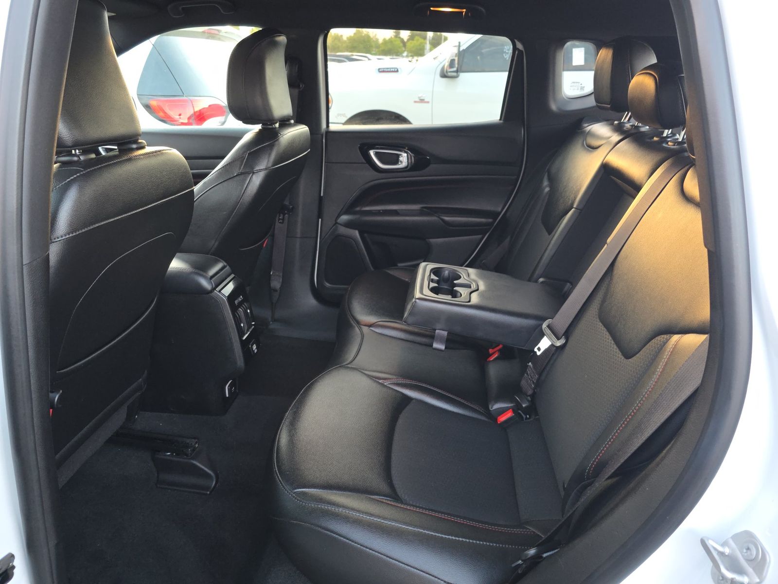 2025 Jeep Compass Trailhawk AWD