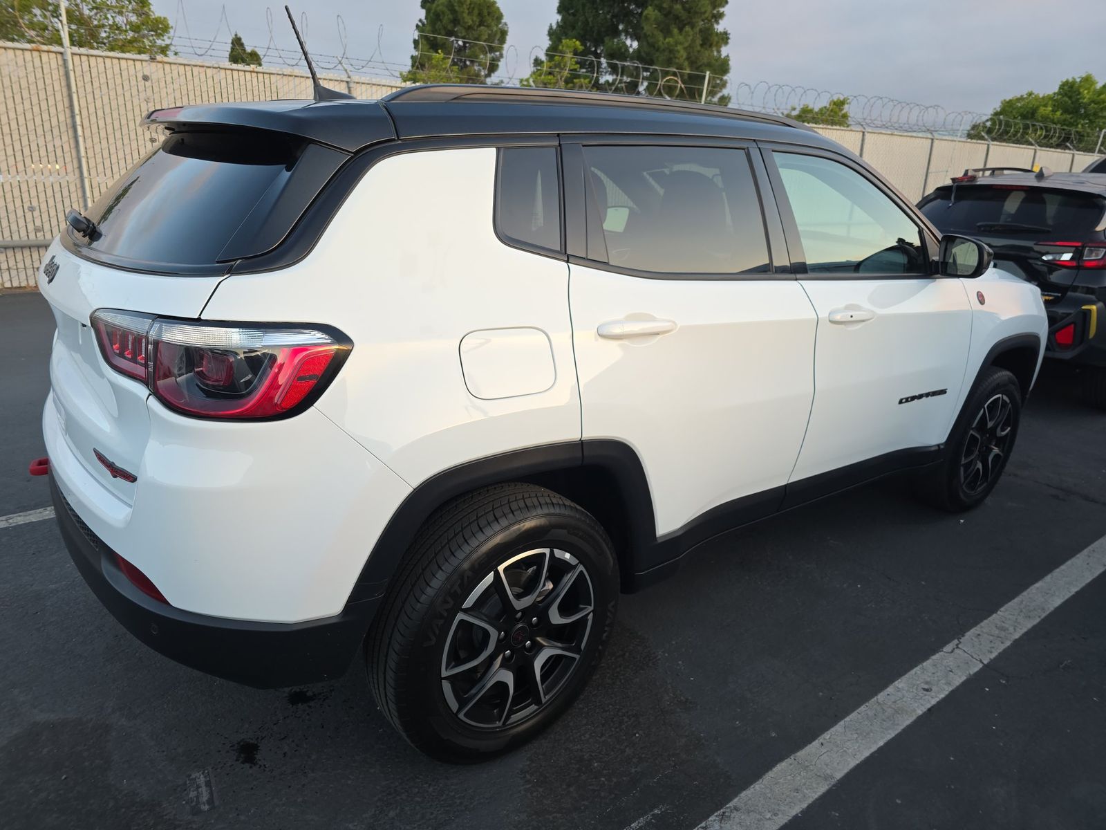 2025 Jeep Compass Trailhawk AWD