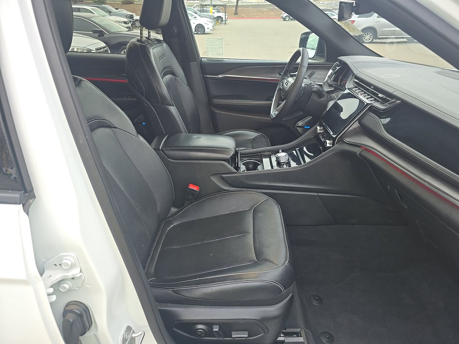 2023 Jeep Grand Cherokee L Overland AWD