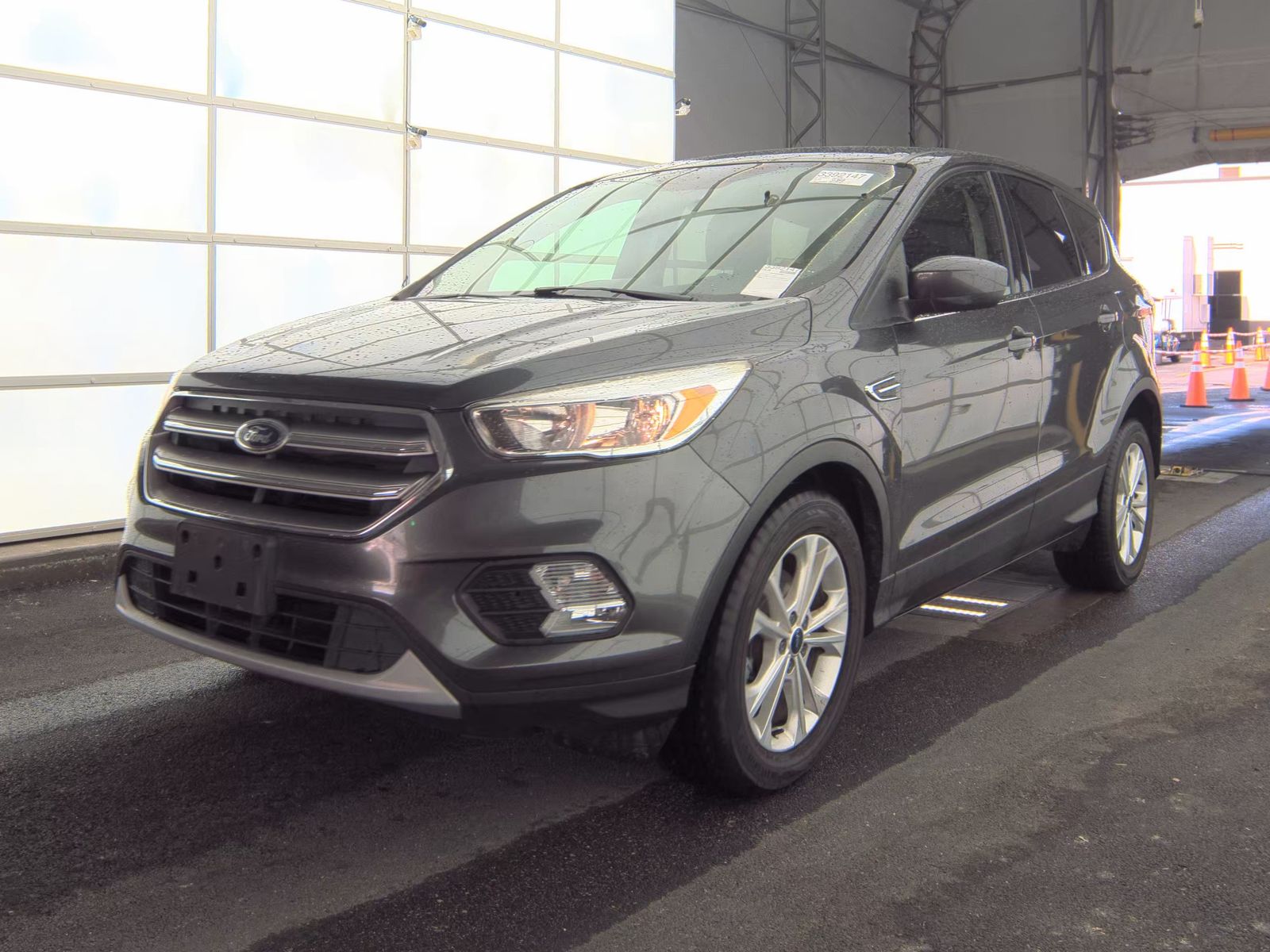 FORD ESCAPE - 1