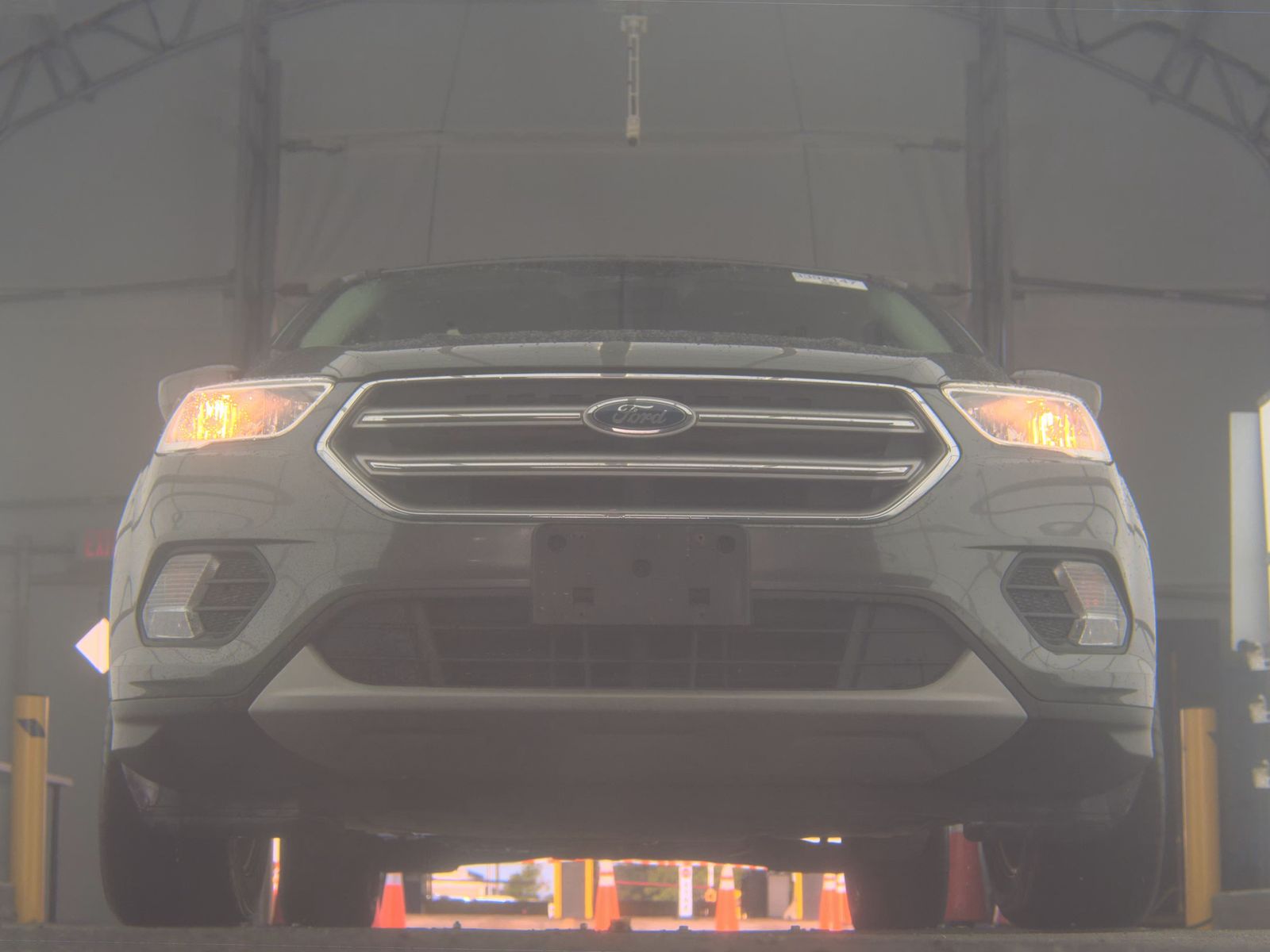 FORD ESCAPE - 4