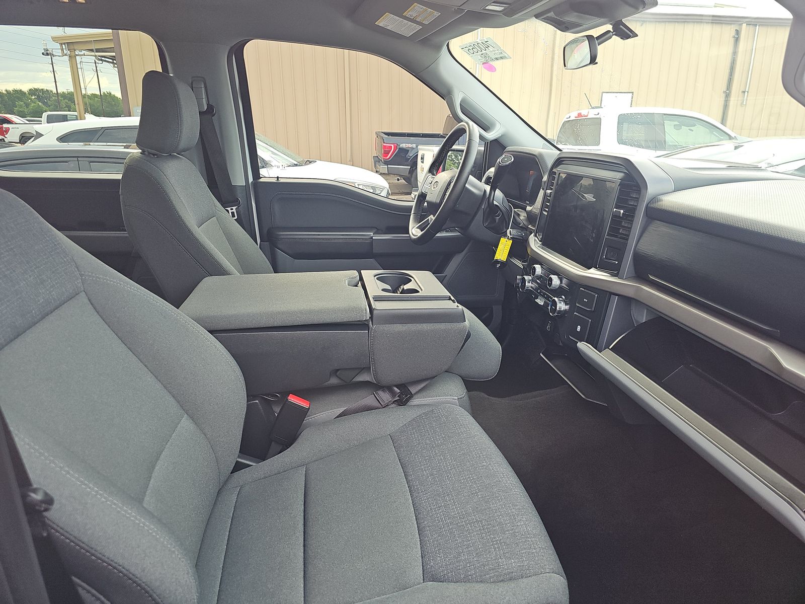2025 Ford F-150 XLT AWD