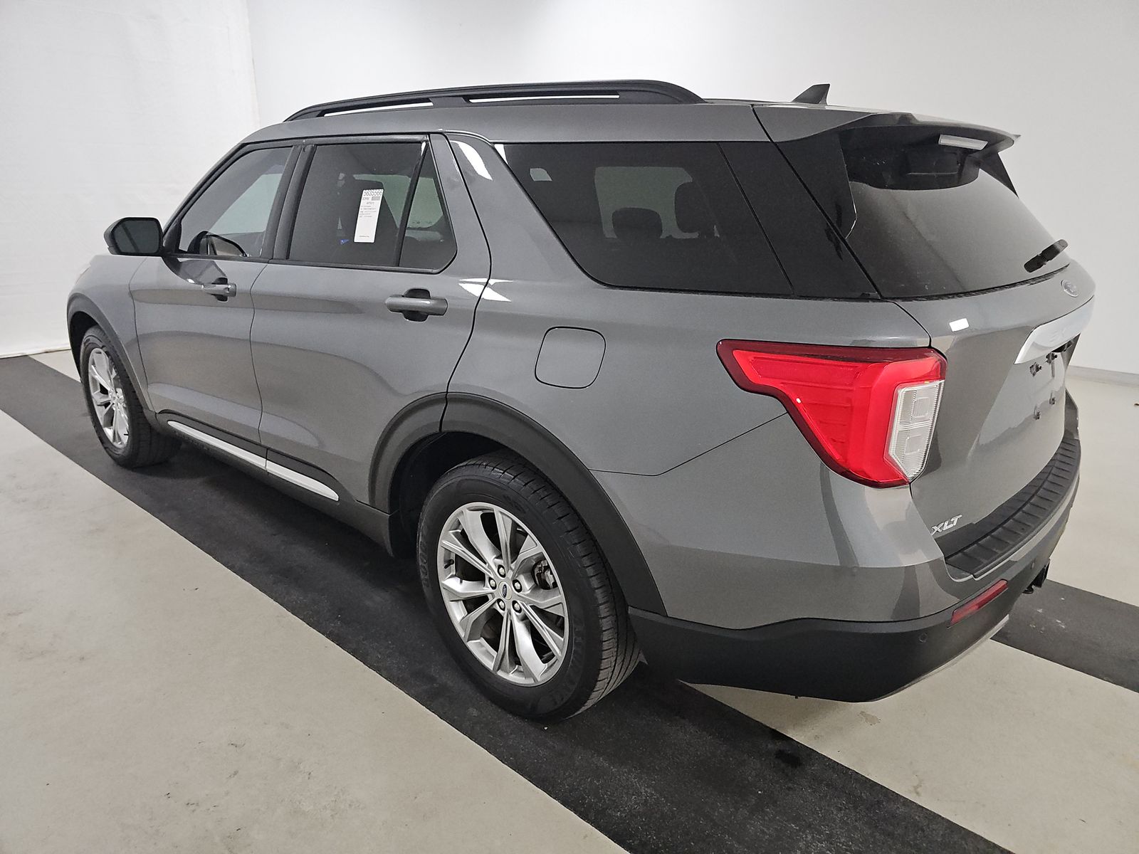 FORD EXPLORER - 7