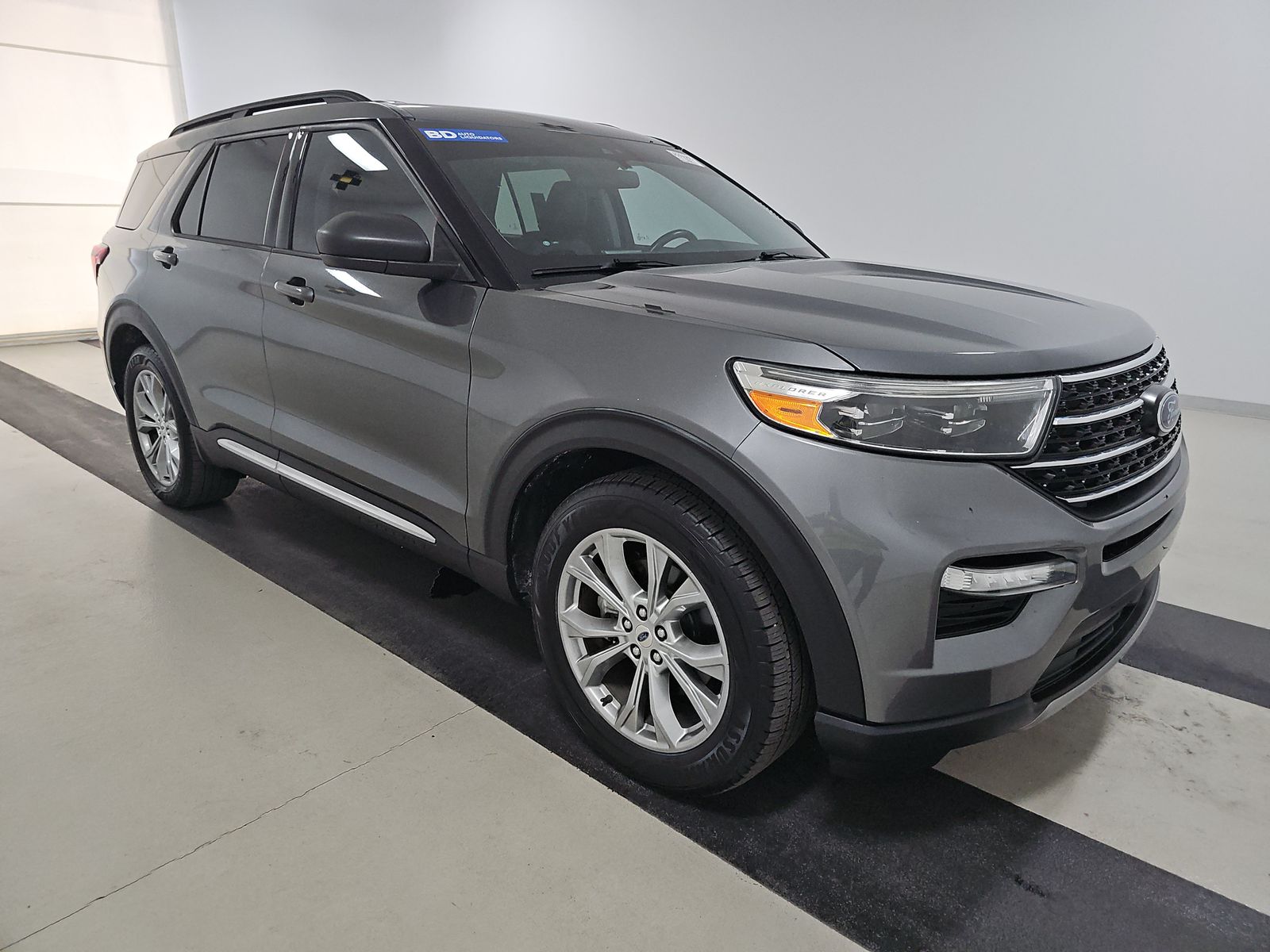FORD EXPLORER - 4