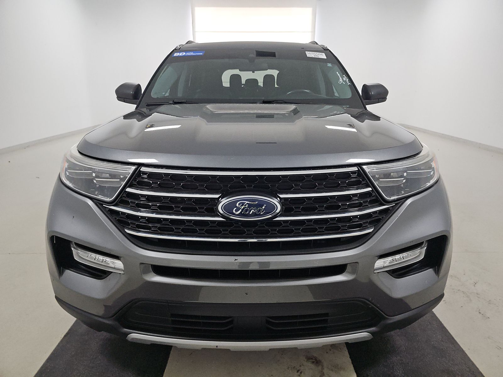 FORD EXPLORER - 3