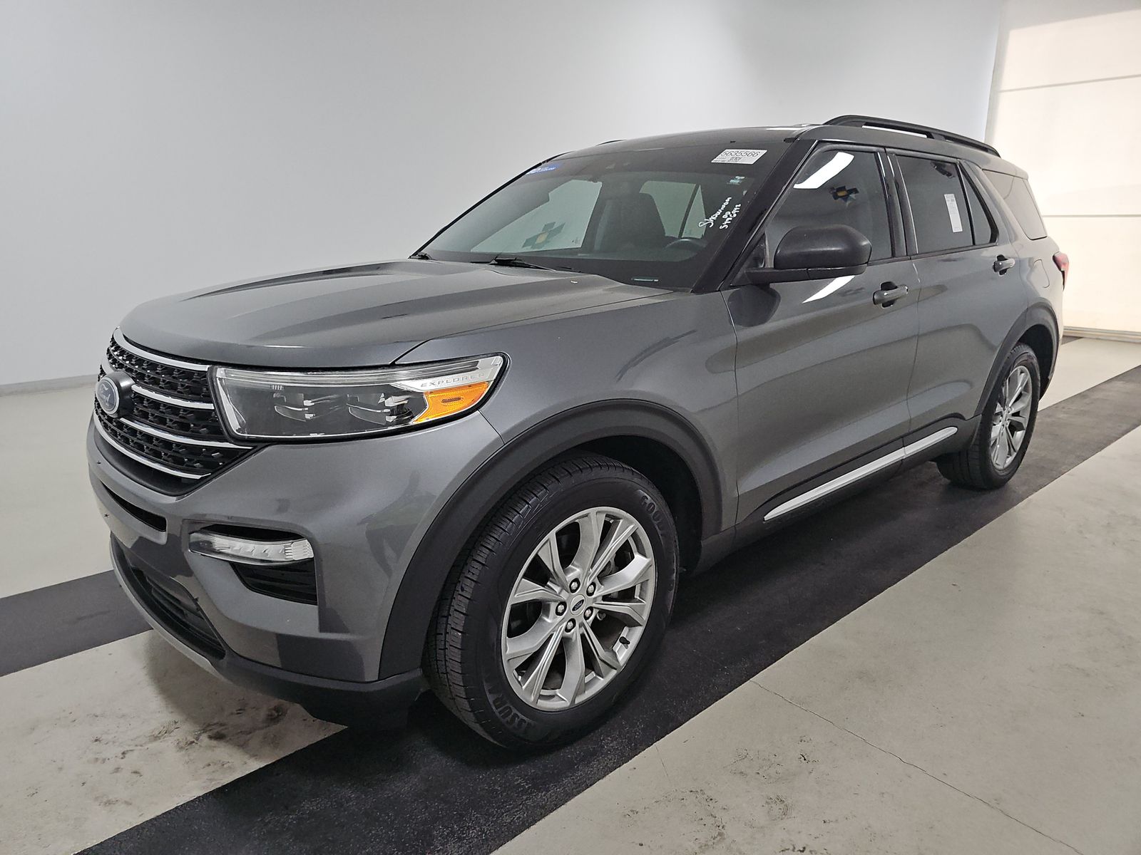 FORD EXPLORER - 1