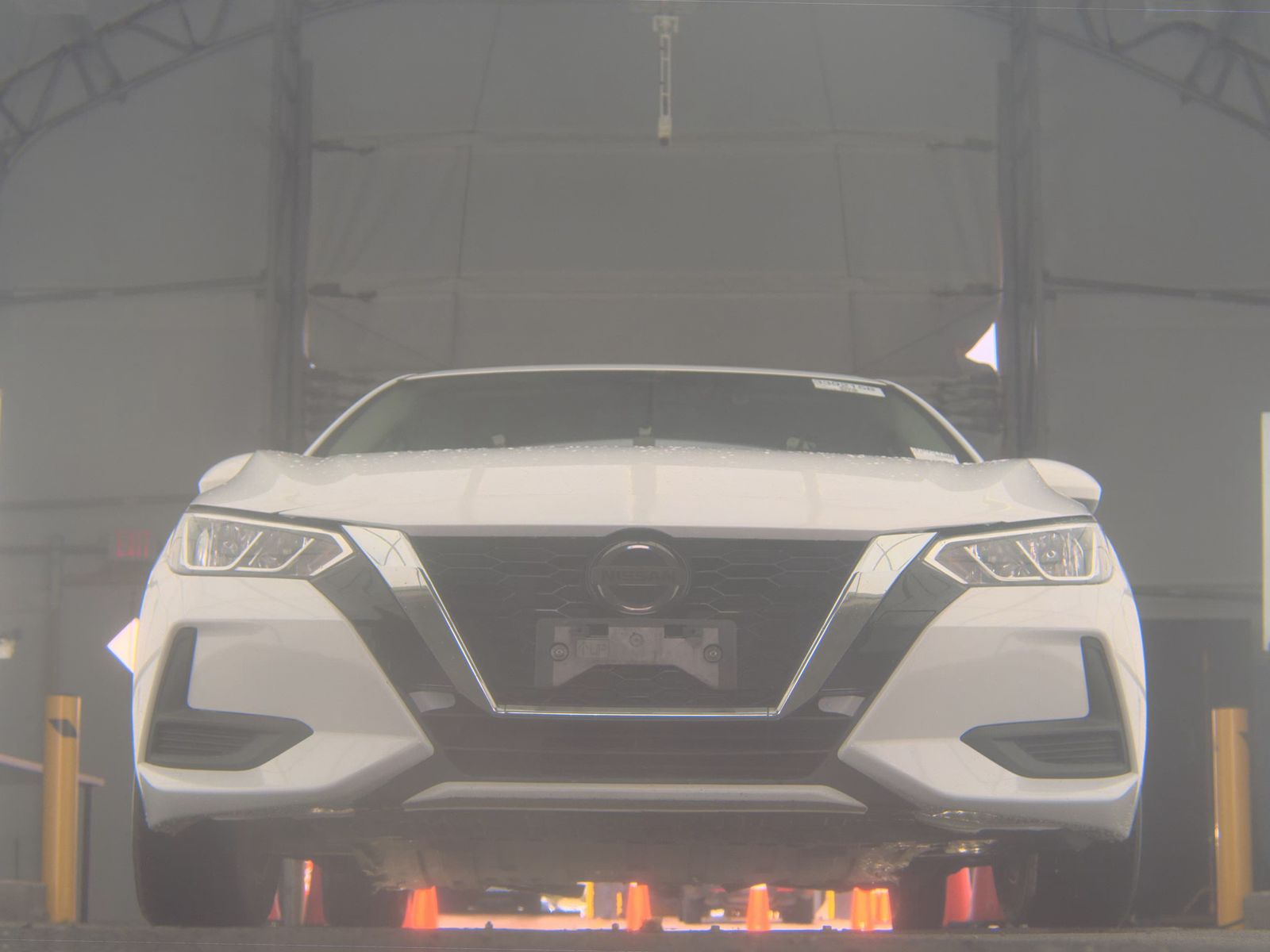 NISSAN SENTRA - 4