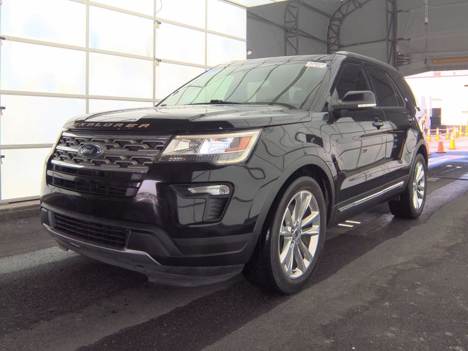 FORD EXPLORER - 1