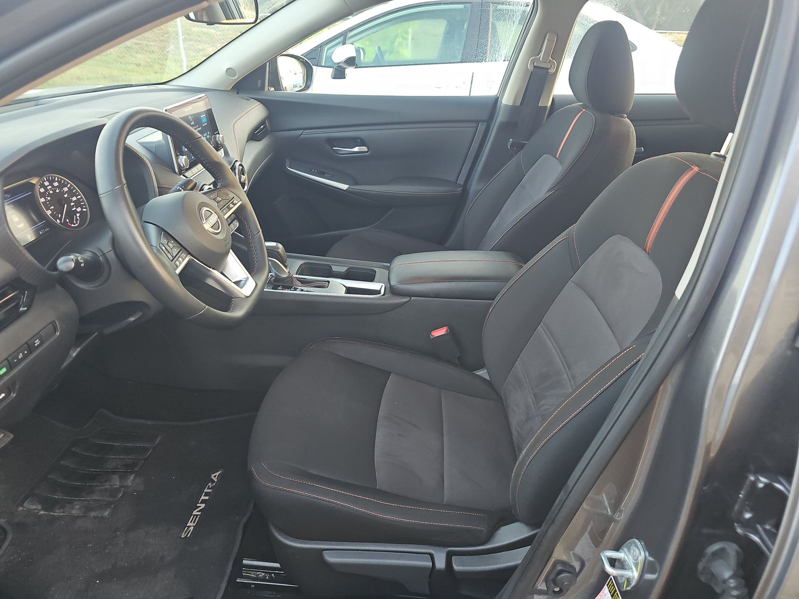 NISSAN SENTRA - 8