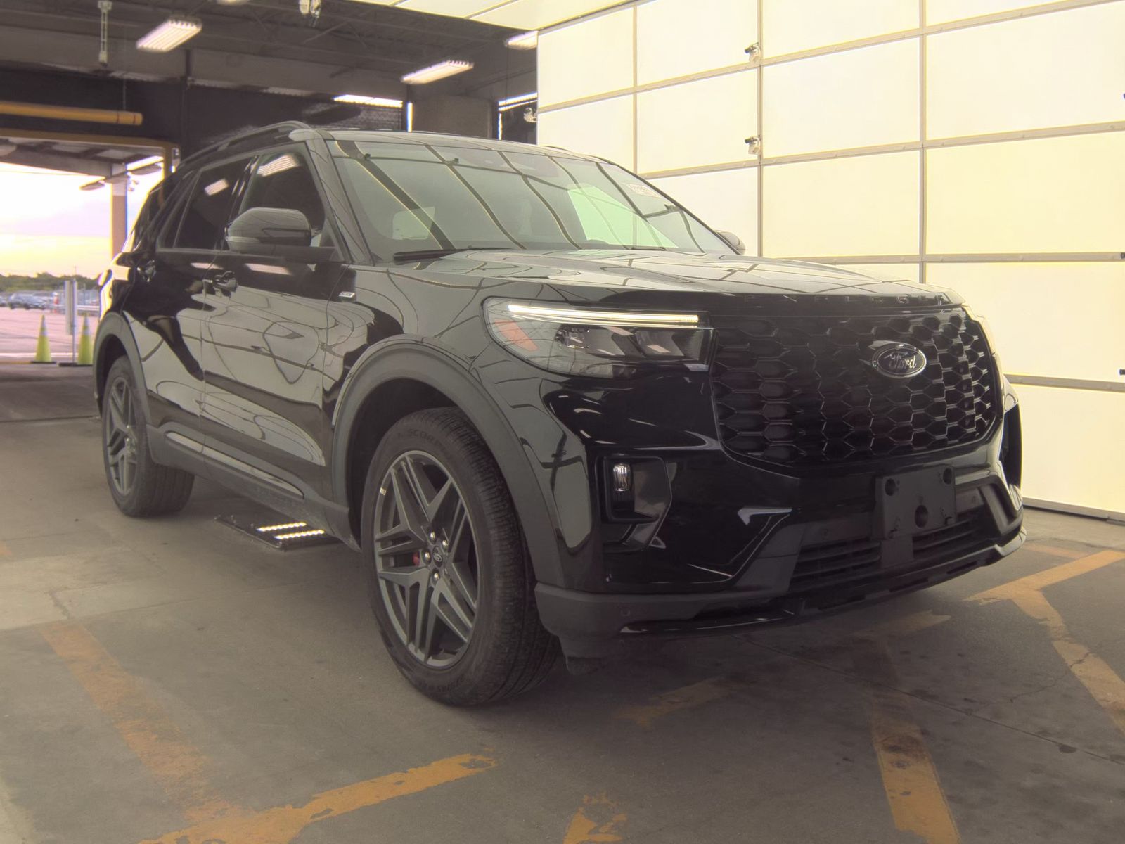 FORD EXPLORER - 5