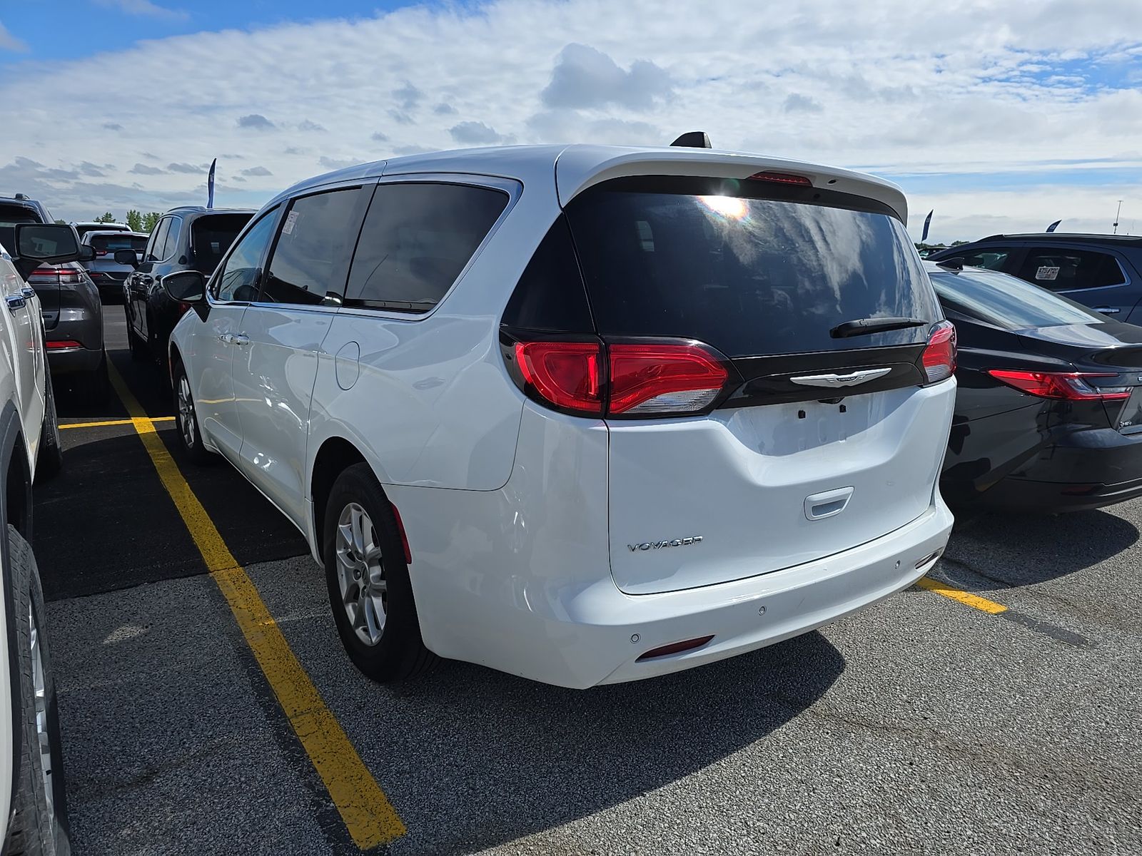 CHRYSLER VOYAGER - 7
