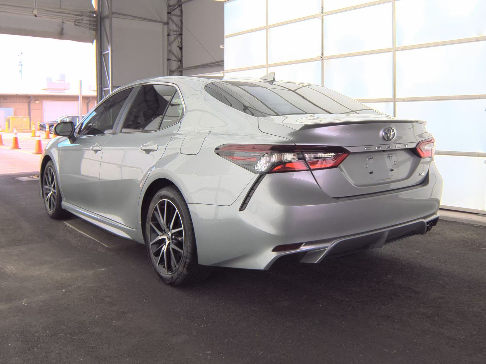 TOYOTA CAMRY - 9