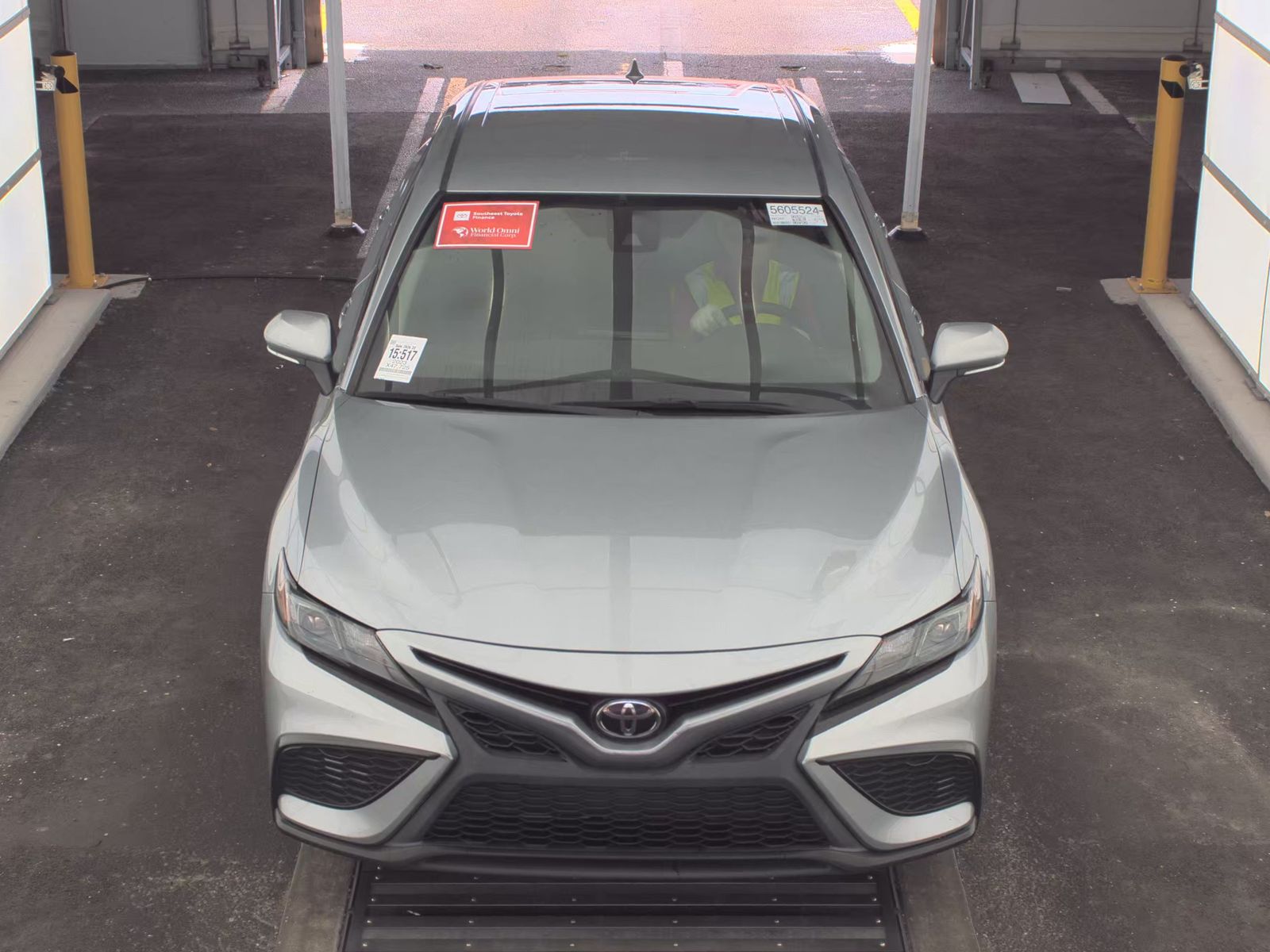 TOYOTA CAMRY - 3