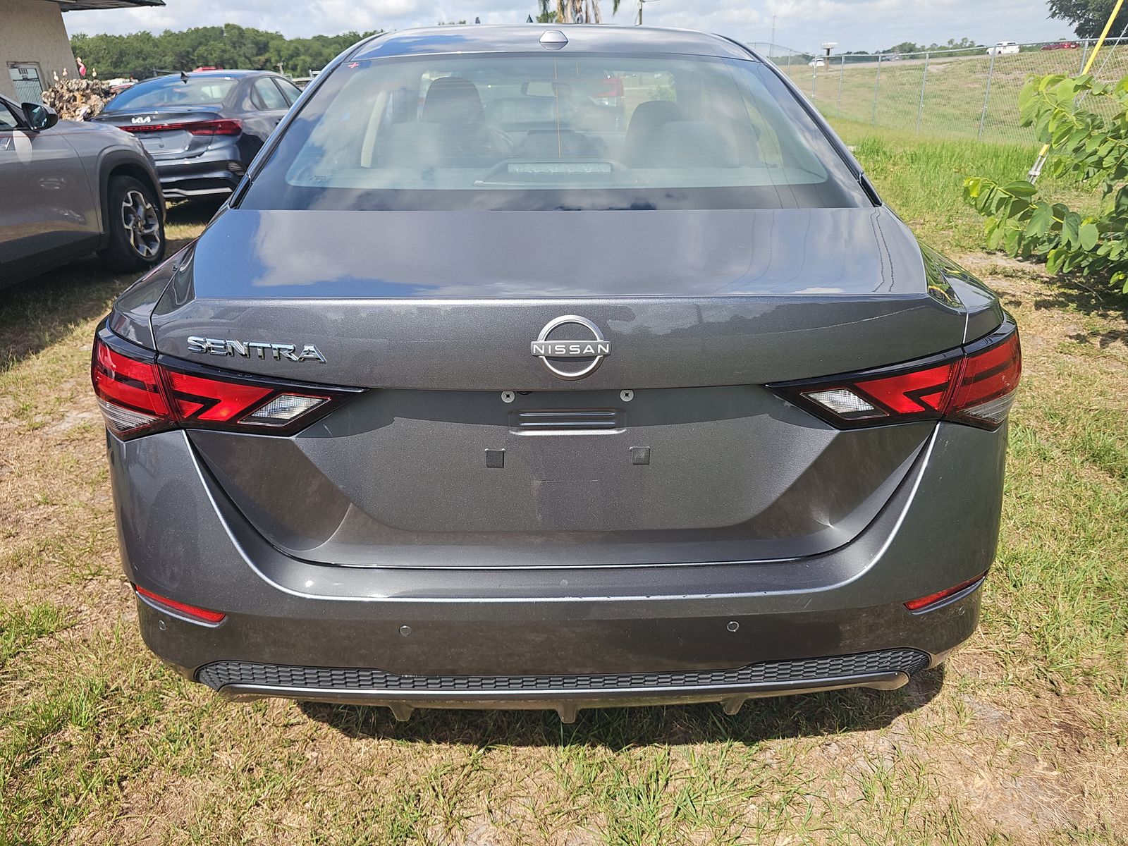 NISSAN SENTRA - 6