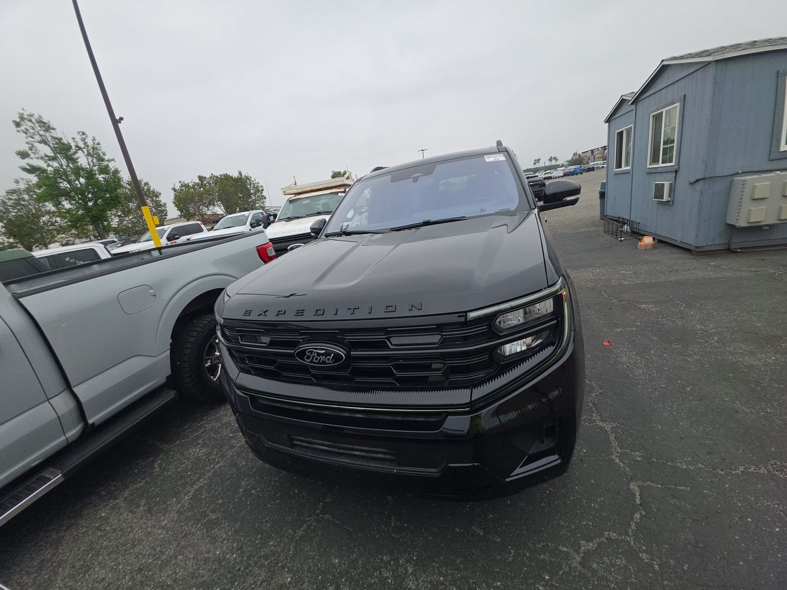 FORD EXPEDITION MAX - 3