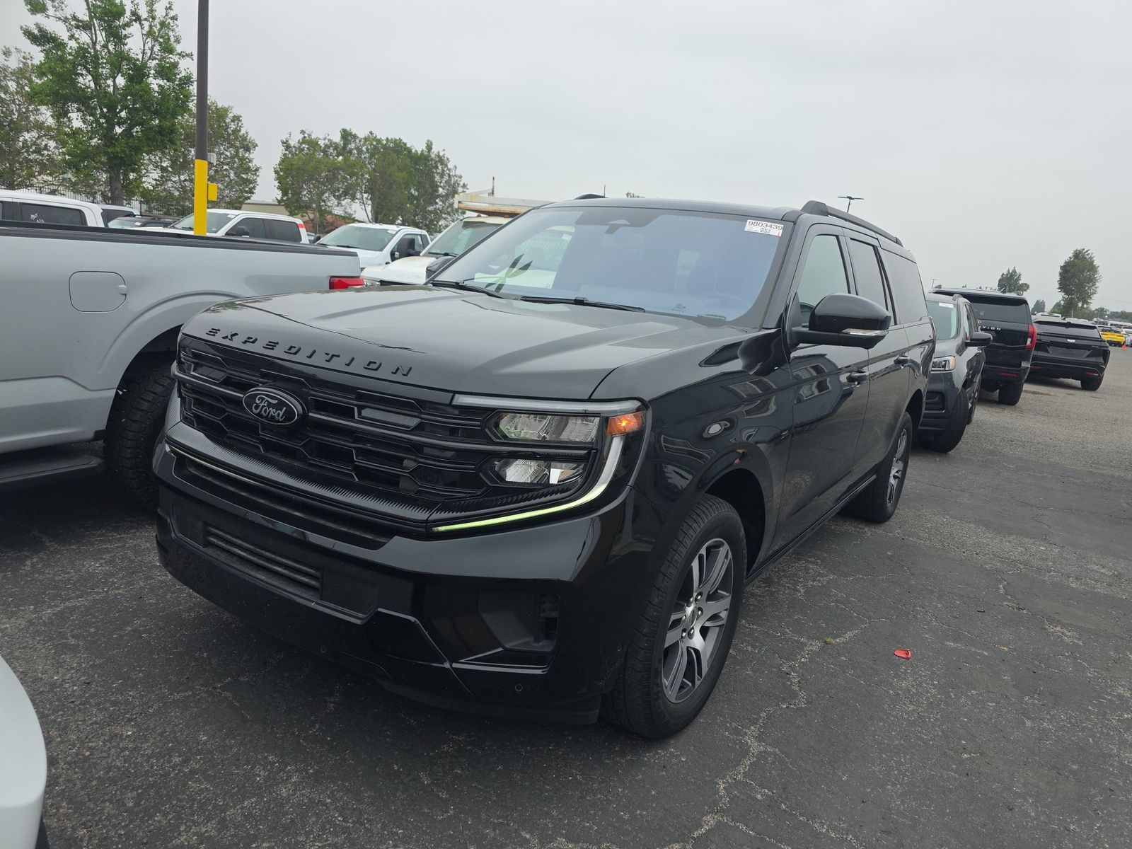 FORD EXPEDITION MAX - 1