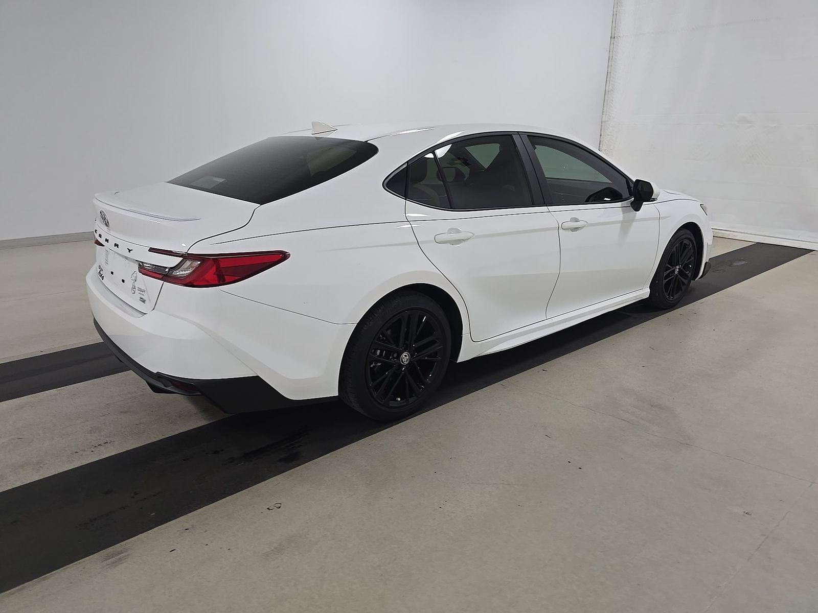 TOYOTA CAMRY - 5