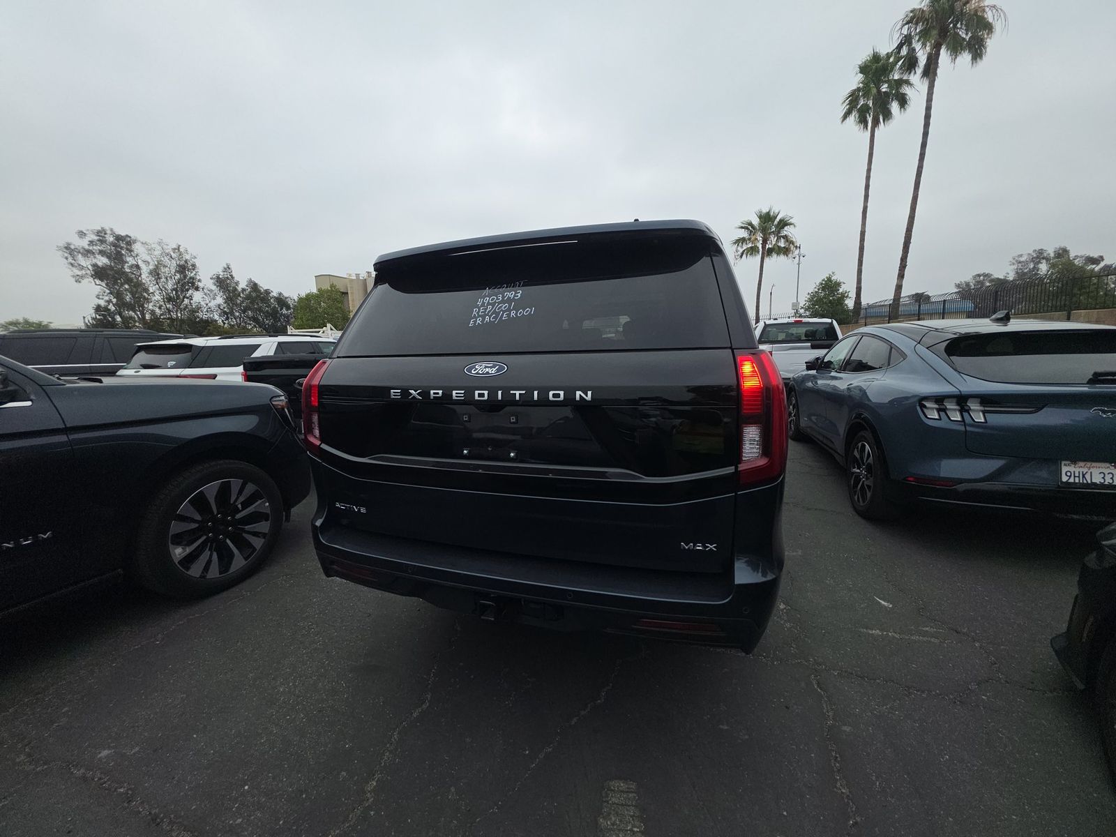 FORD EXPEDITION MAX - 6