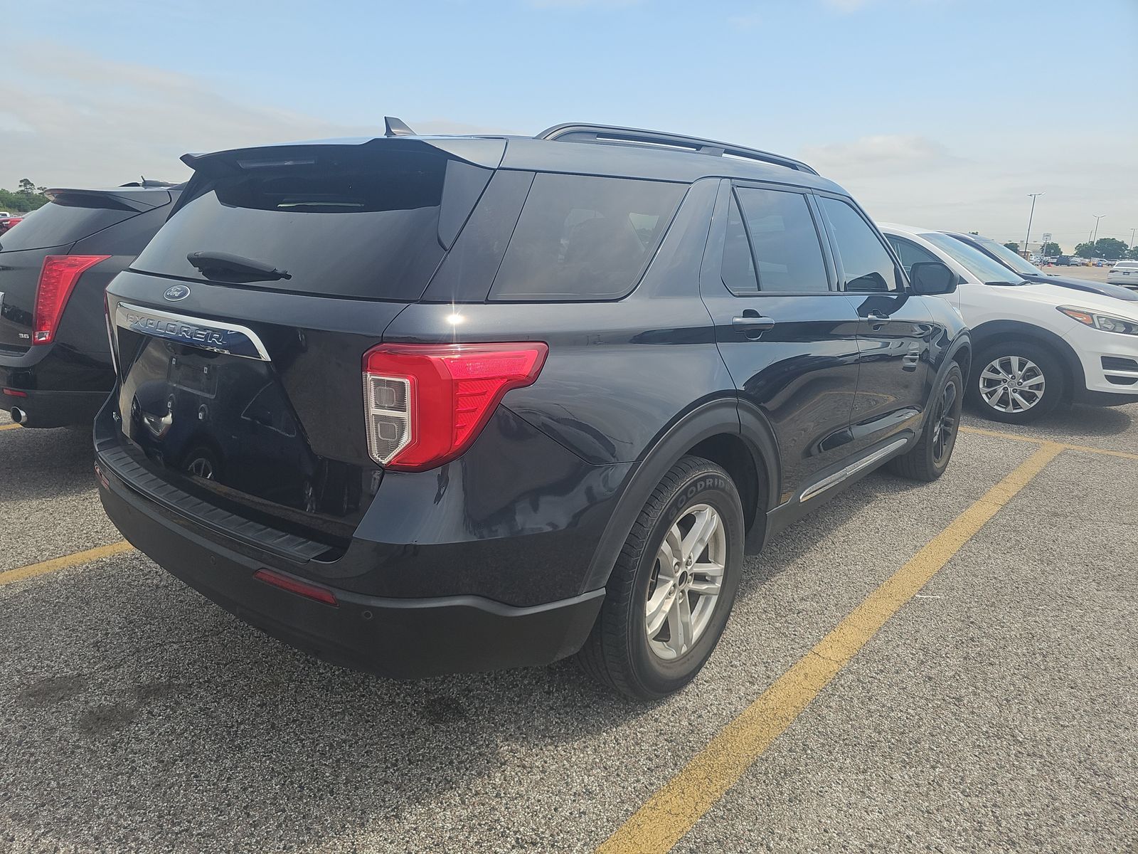 FORD EXPLORER - 5