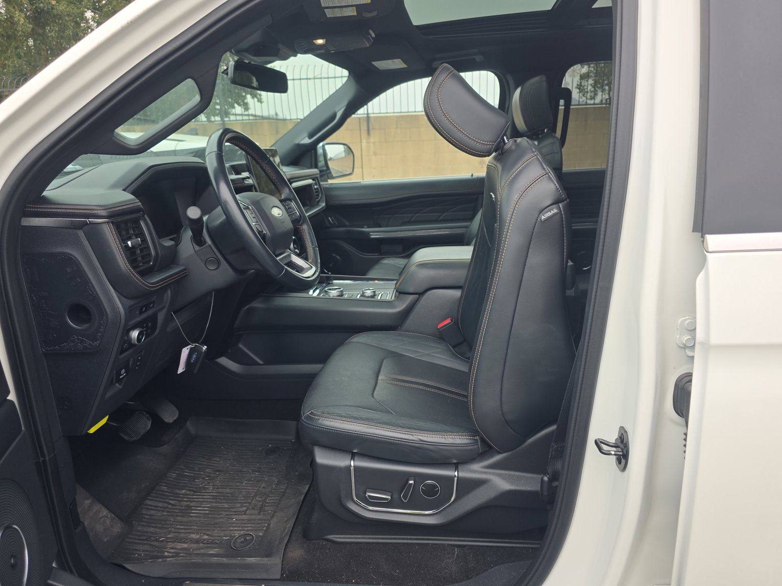 FORD EXPEDITION MAX - 8
