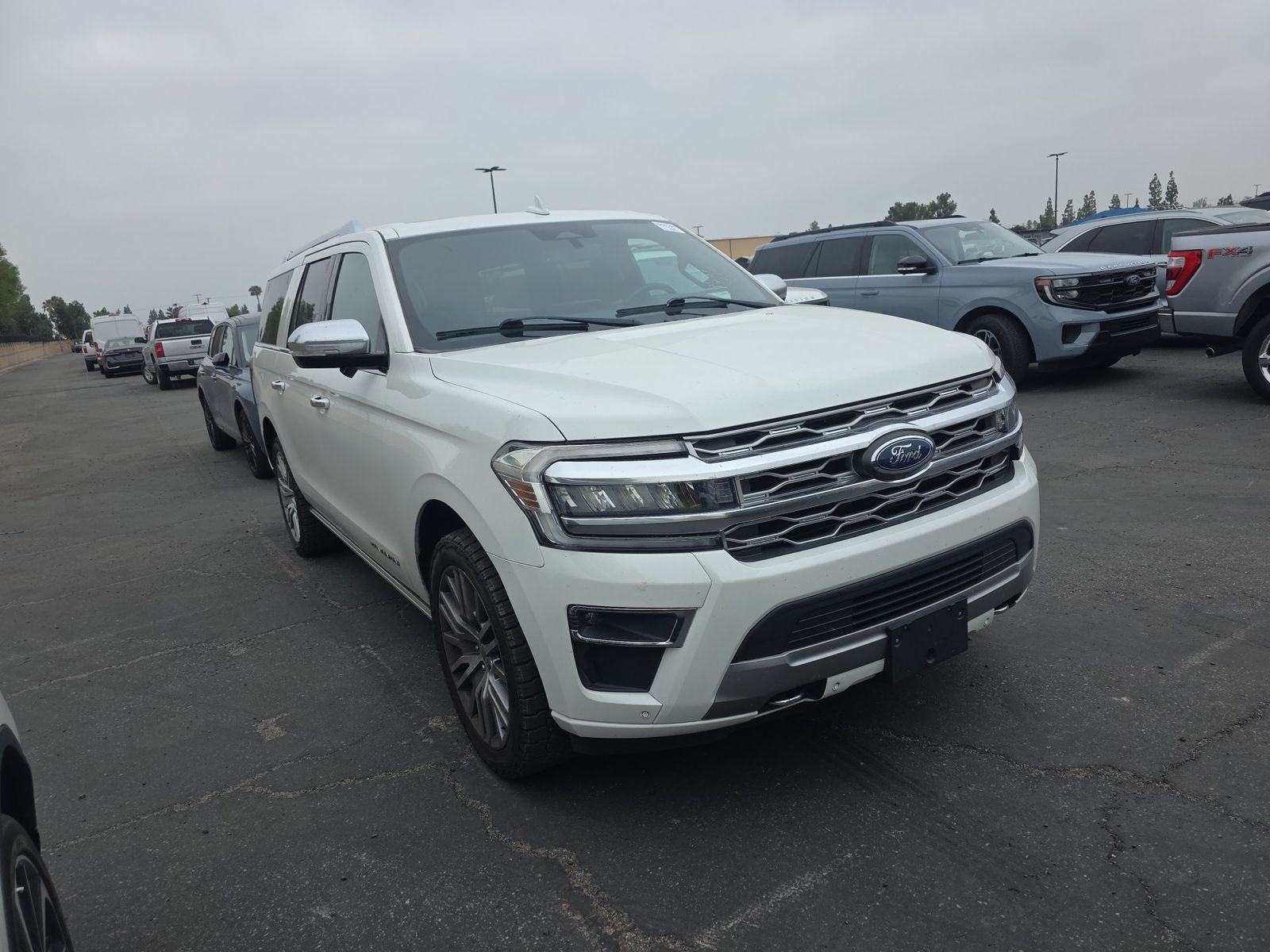 FORD EXPEDITION MAX - 4