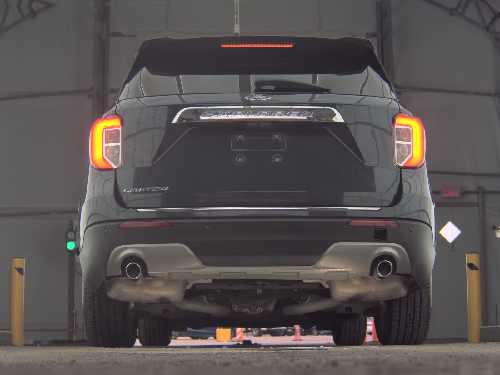 FORD EXPLORER - 8
