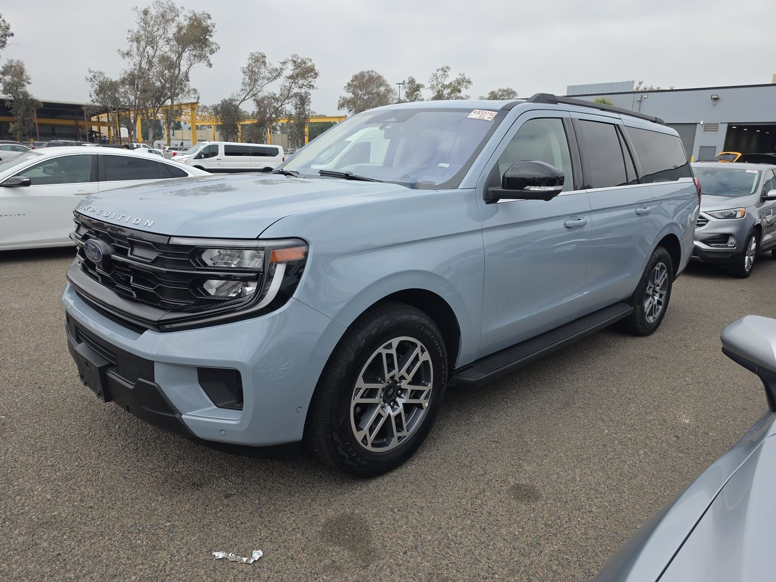 FORD EXPEDITION MAX - 1