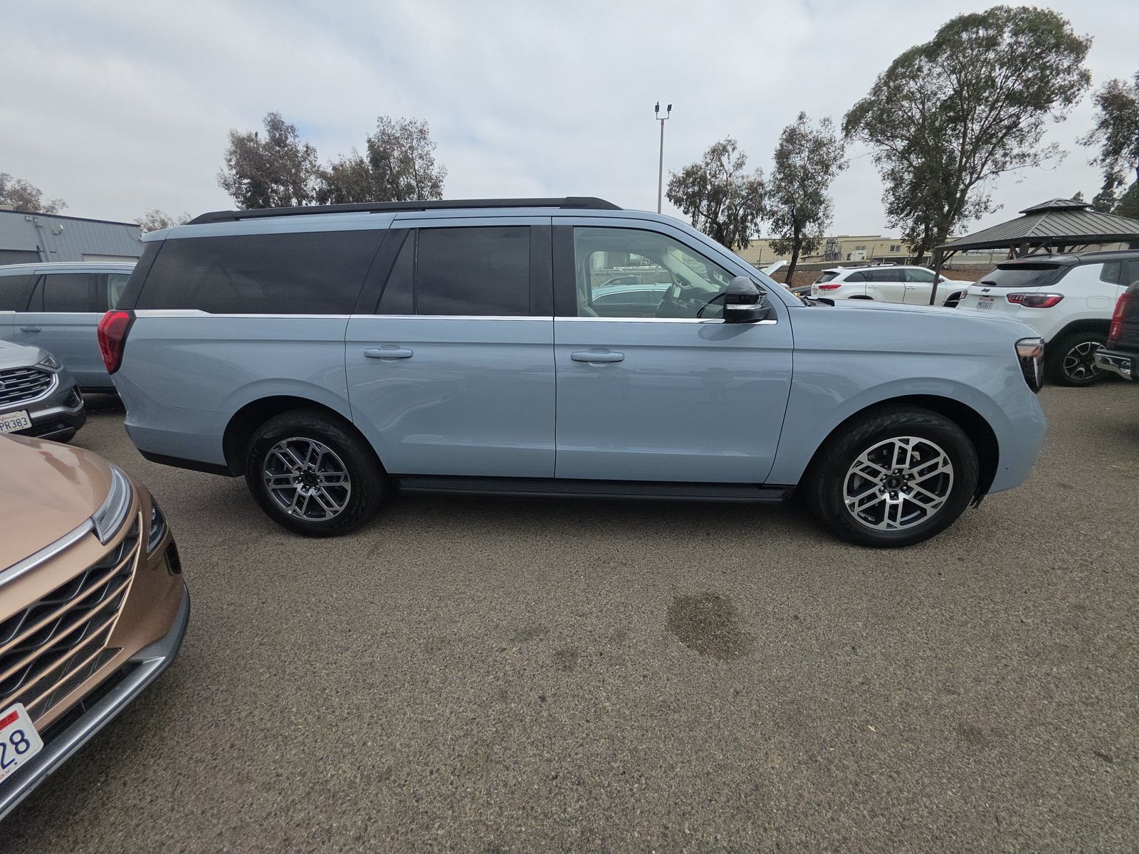 FORD EXPEDITION MAX - 5