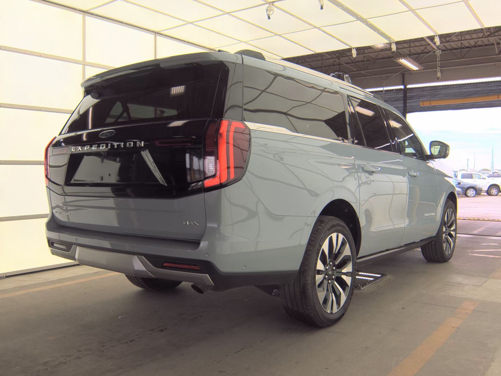 FORD EXPEDITION MAX - 6