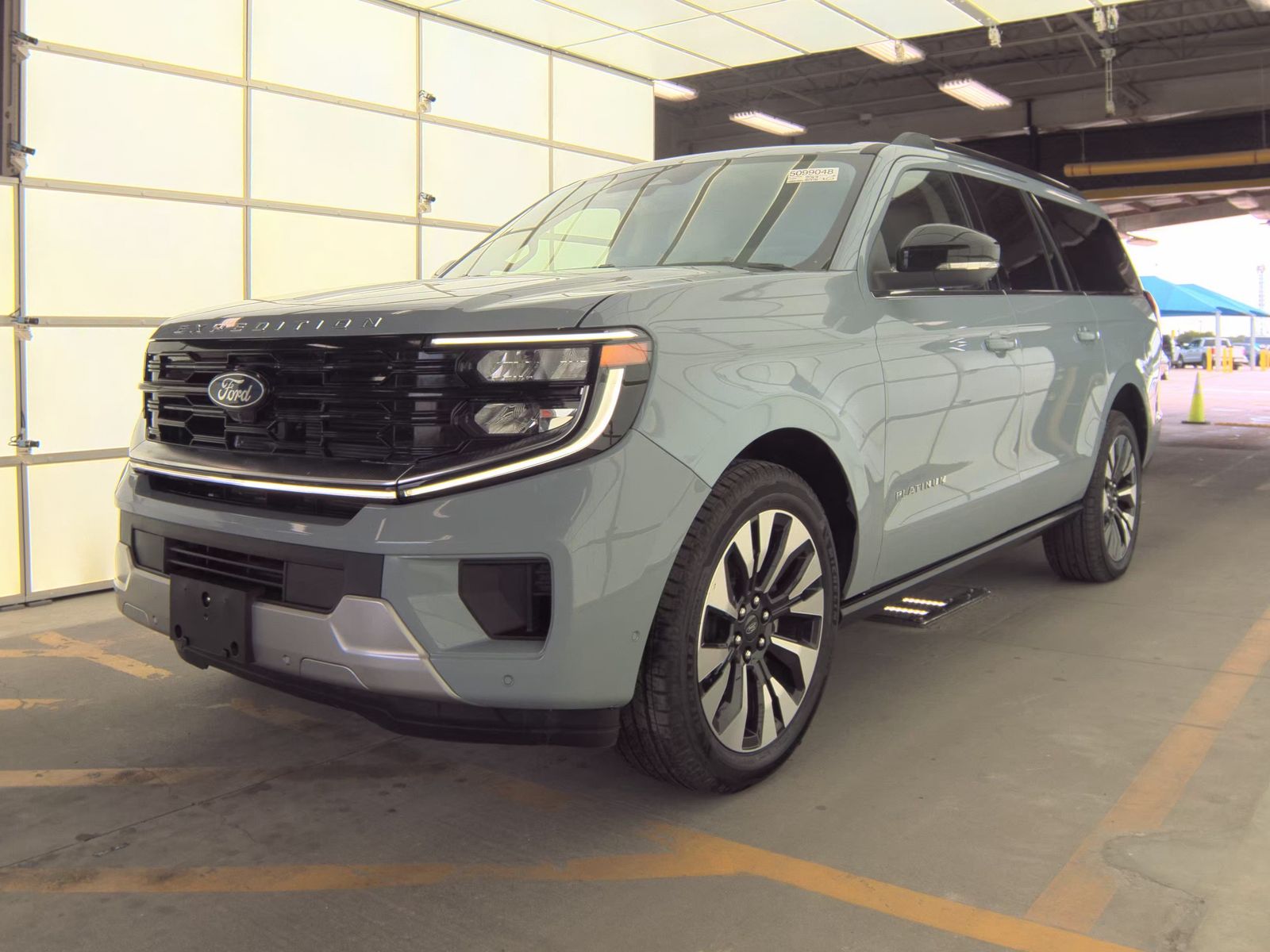 FORD EXPEDITION MAX - 1
