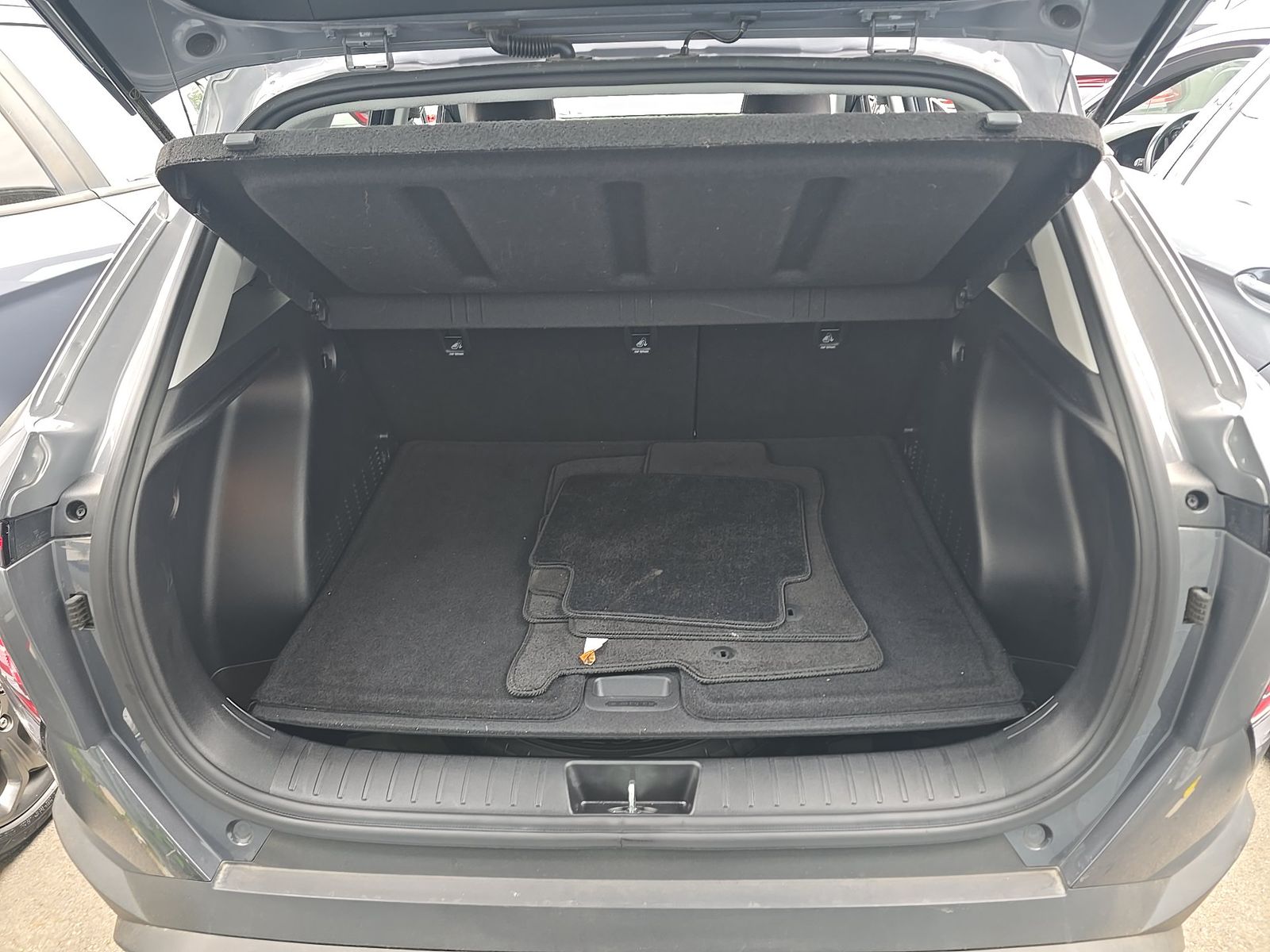 2024 Hyundai Kona SEL FWD