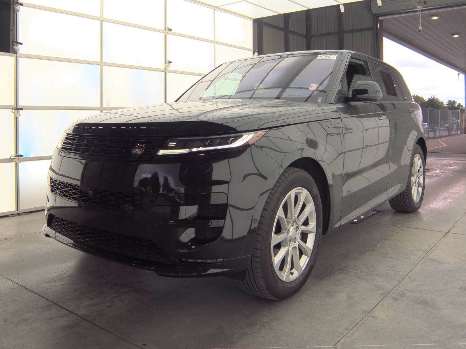 2023 Land Rover Range Rover Sport P400 MHEV SE Dynamic's photo