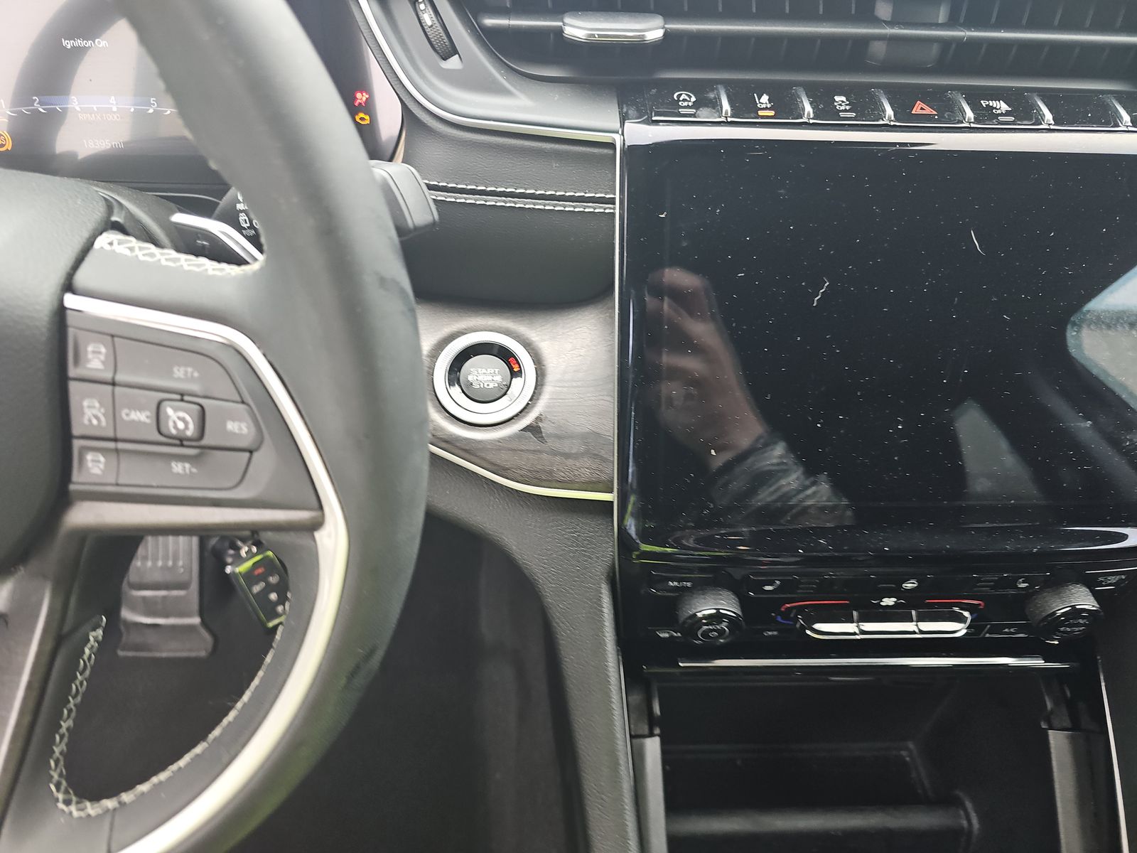 2023 Jeep Grand Cherokee Limited AWD