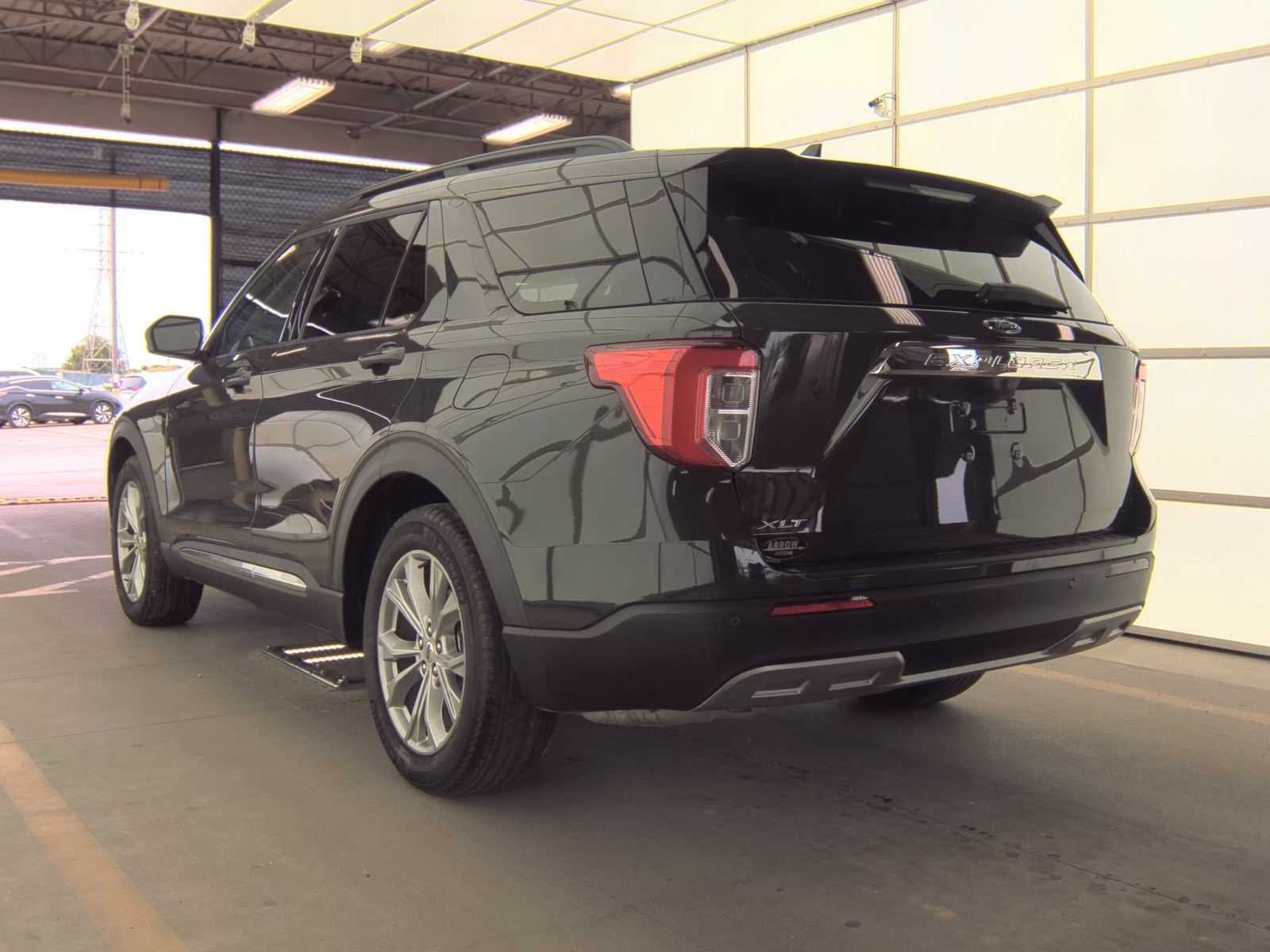 FORD EXPLORER - 9