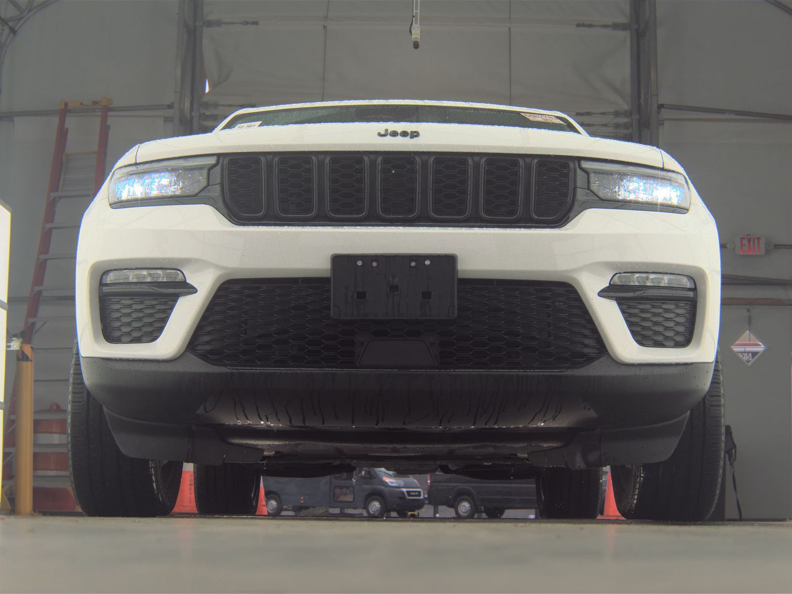 2023 Jeep Grand Cherokee Limited AWD