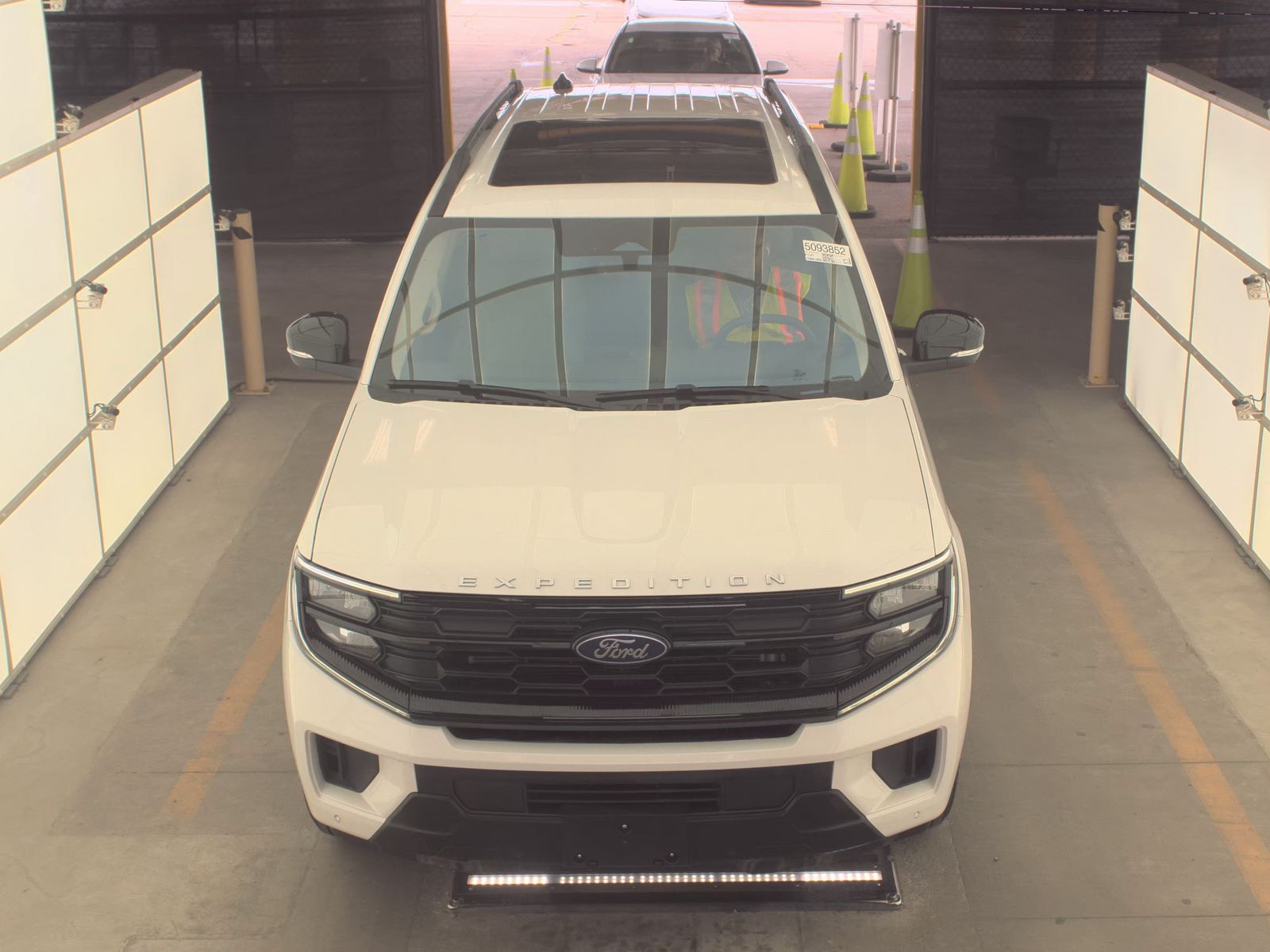 FORD EXPEDITION MAX - 3