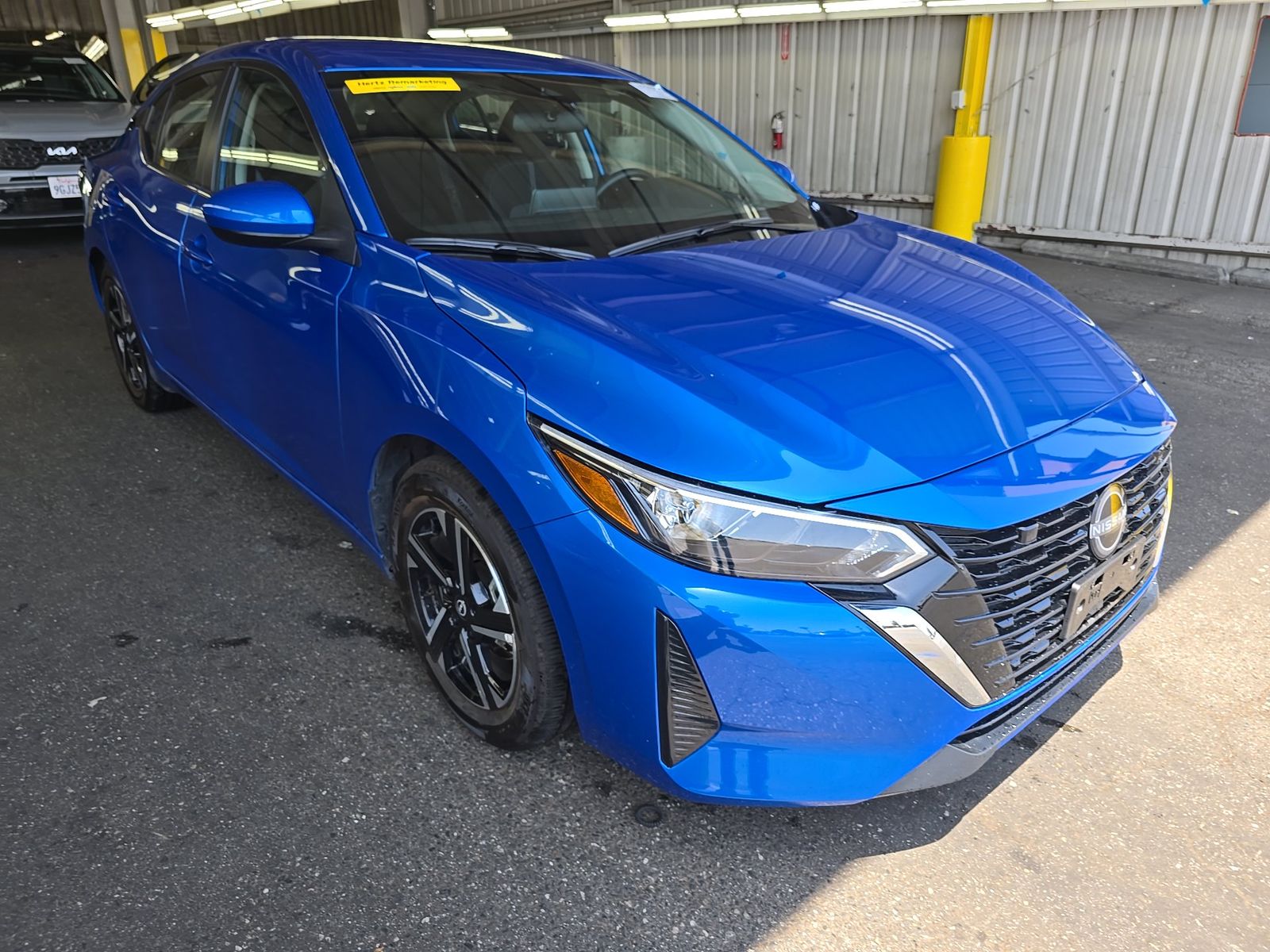 NISSAN SENTRA - 4