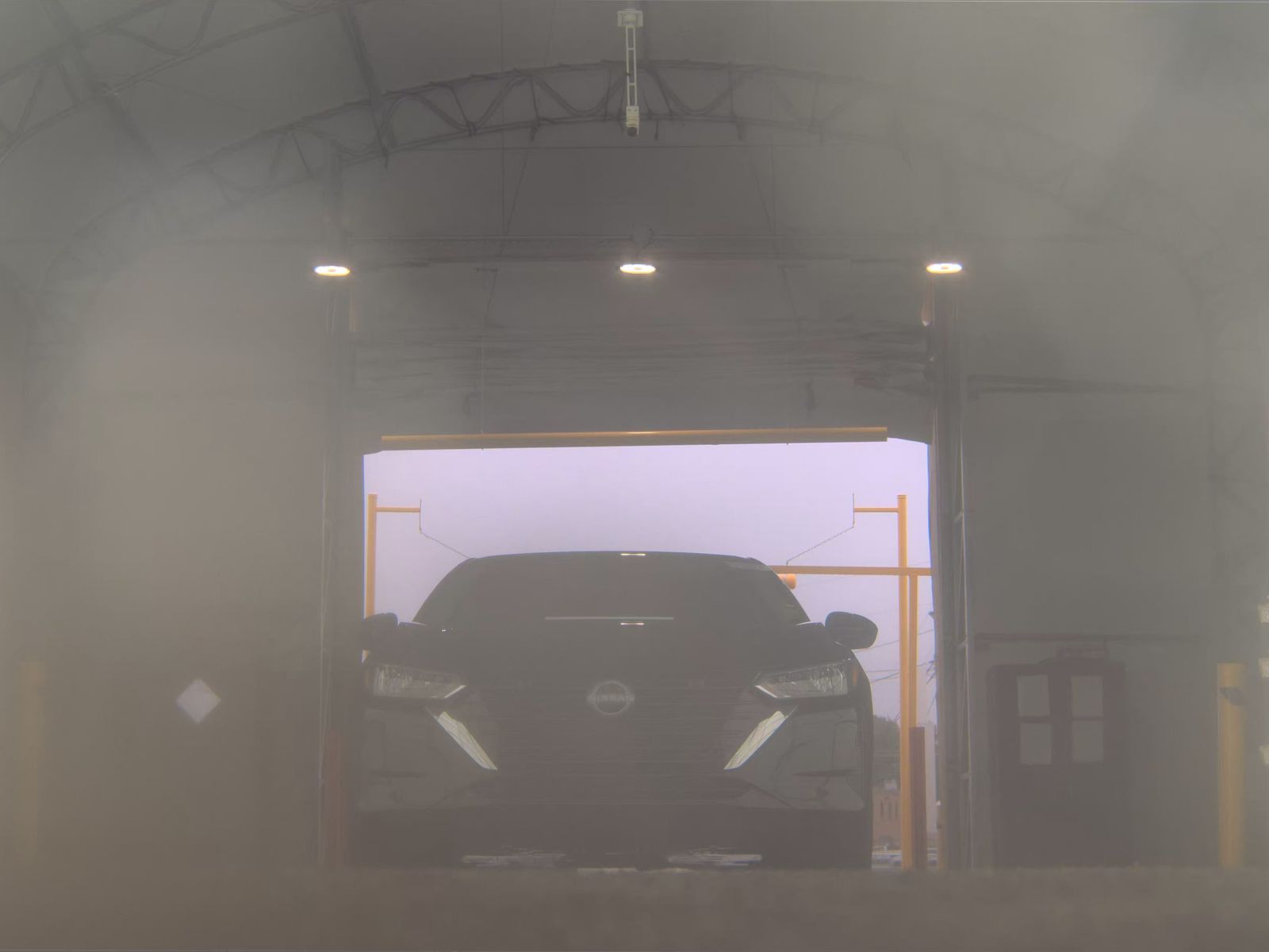 NISSAN SENTRA - 4