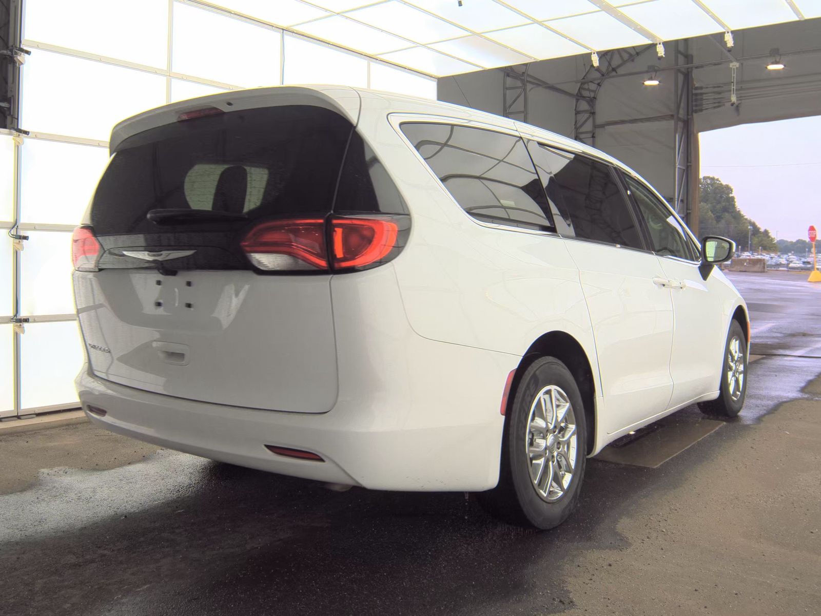 CHRYSLER VOYAGER - 6