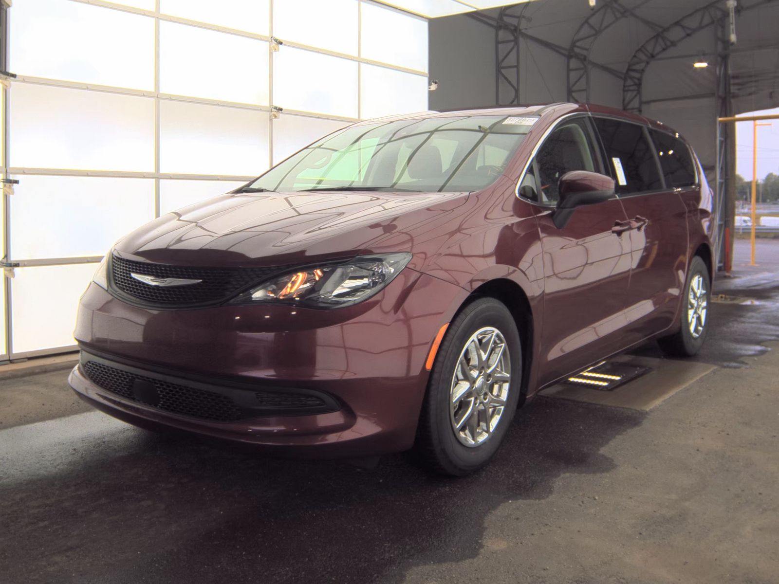 CHRYSLER VOYAGER - 1