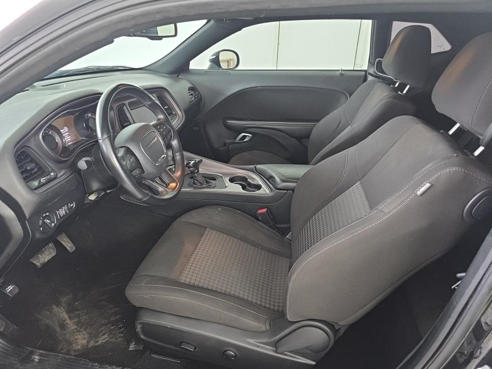 2023 Dodge Challenger SXT RWD