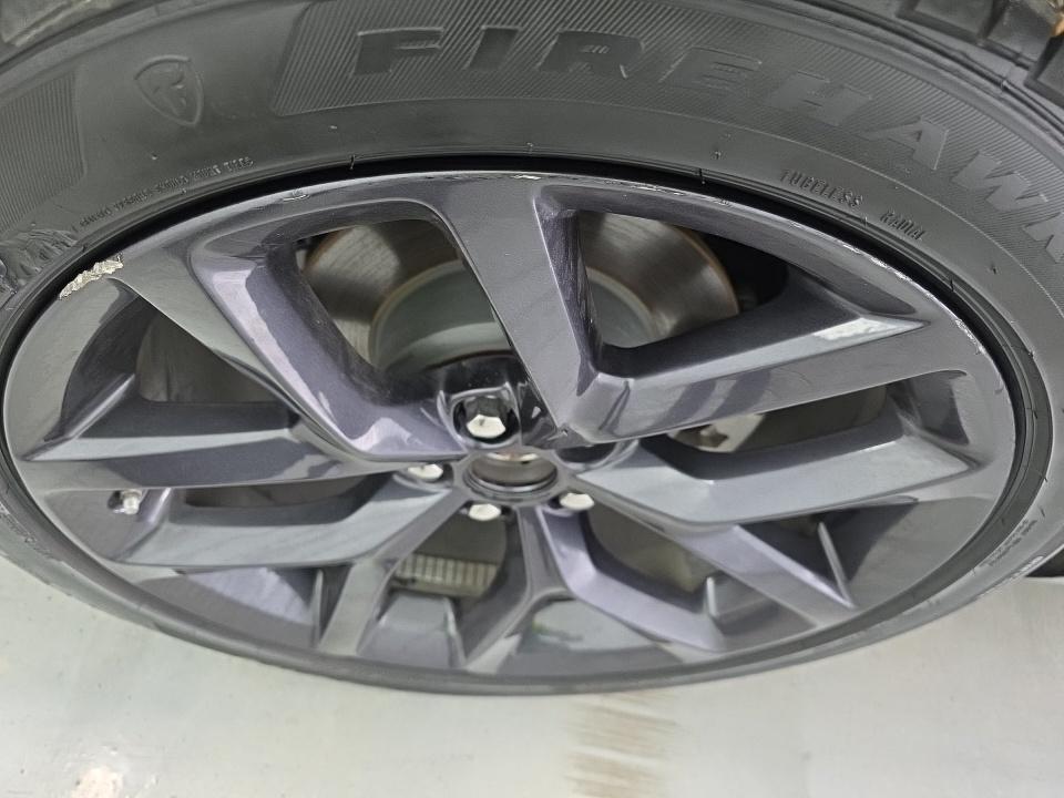 2023 Dodge Challenger SXT RWD