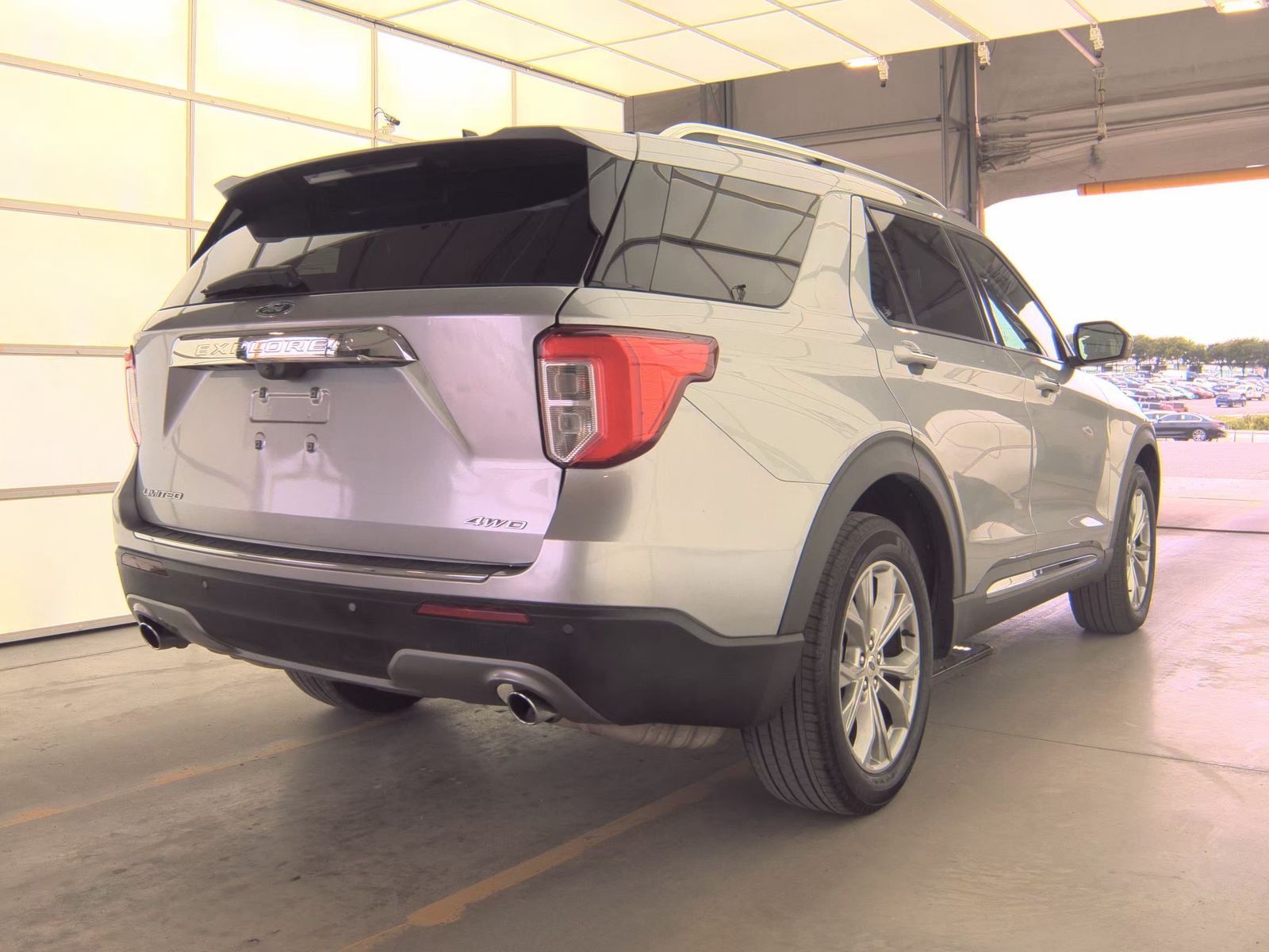 FORD EXPLORER - 6