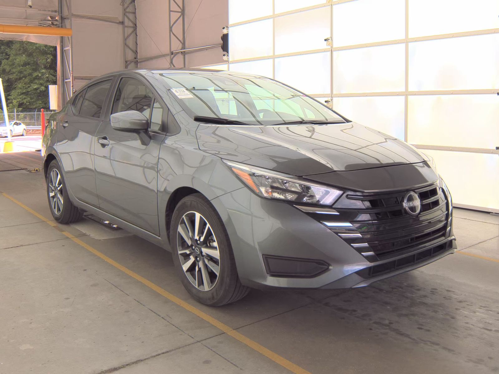 NISSAN VERSA - 5