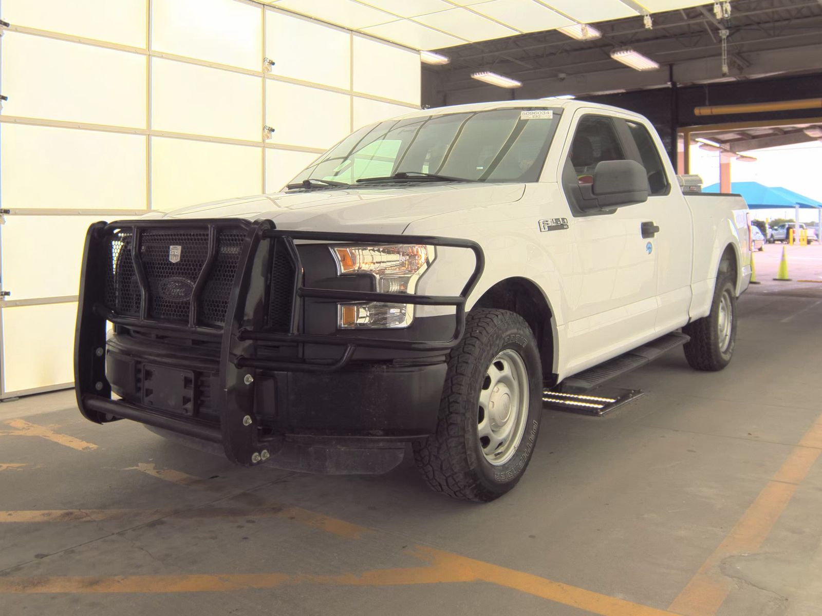FORD F-150 - 1
