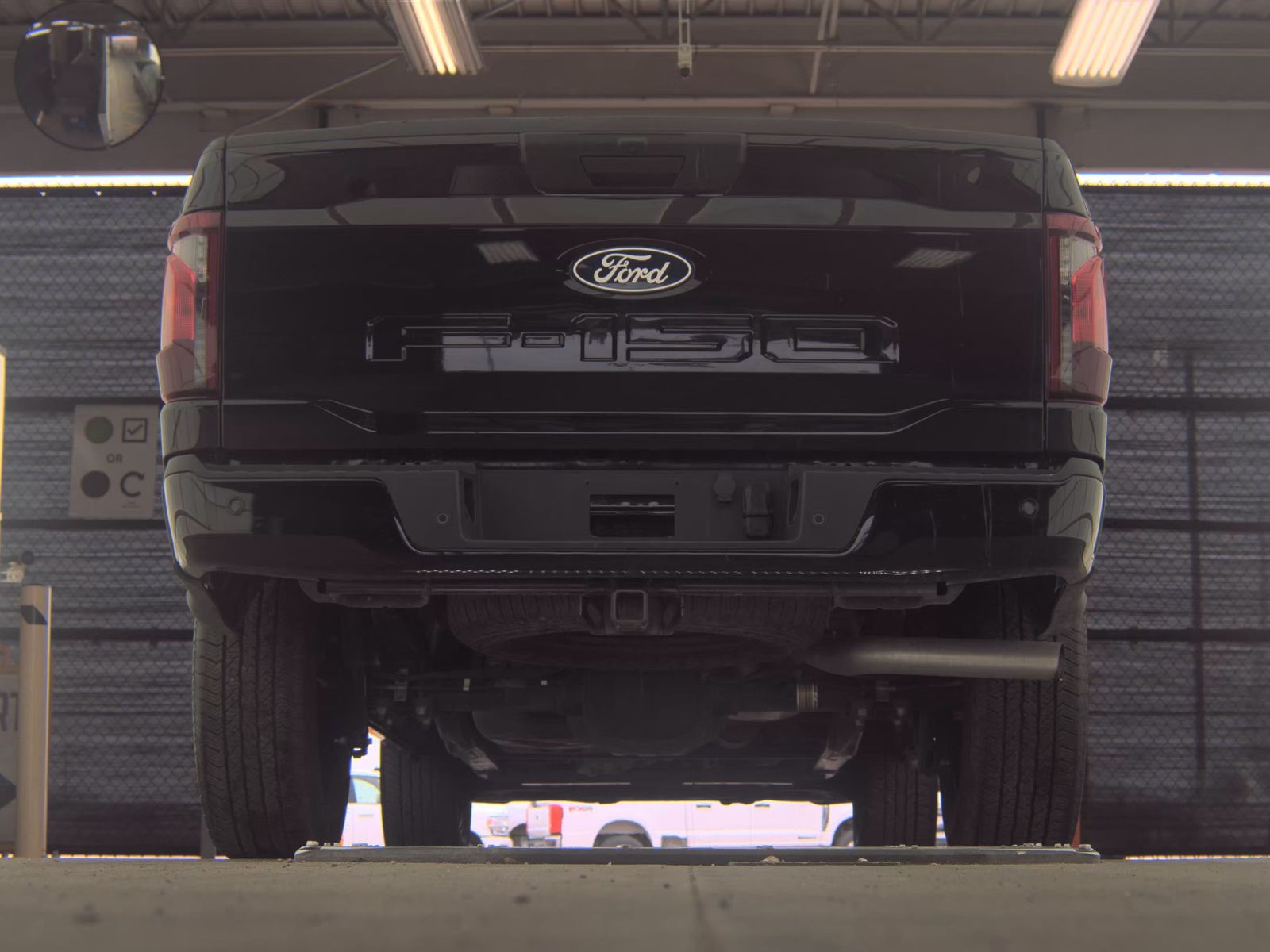 FORD F-150 - 8