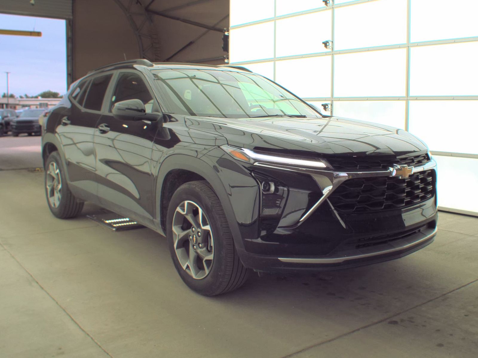 CHEVROLET TRAX - 4