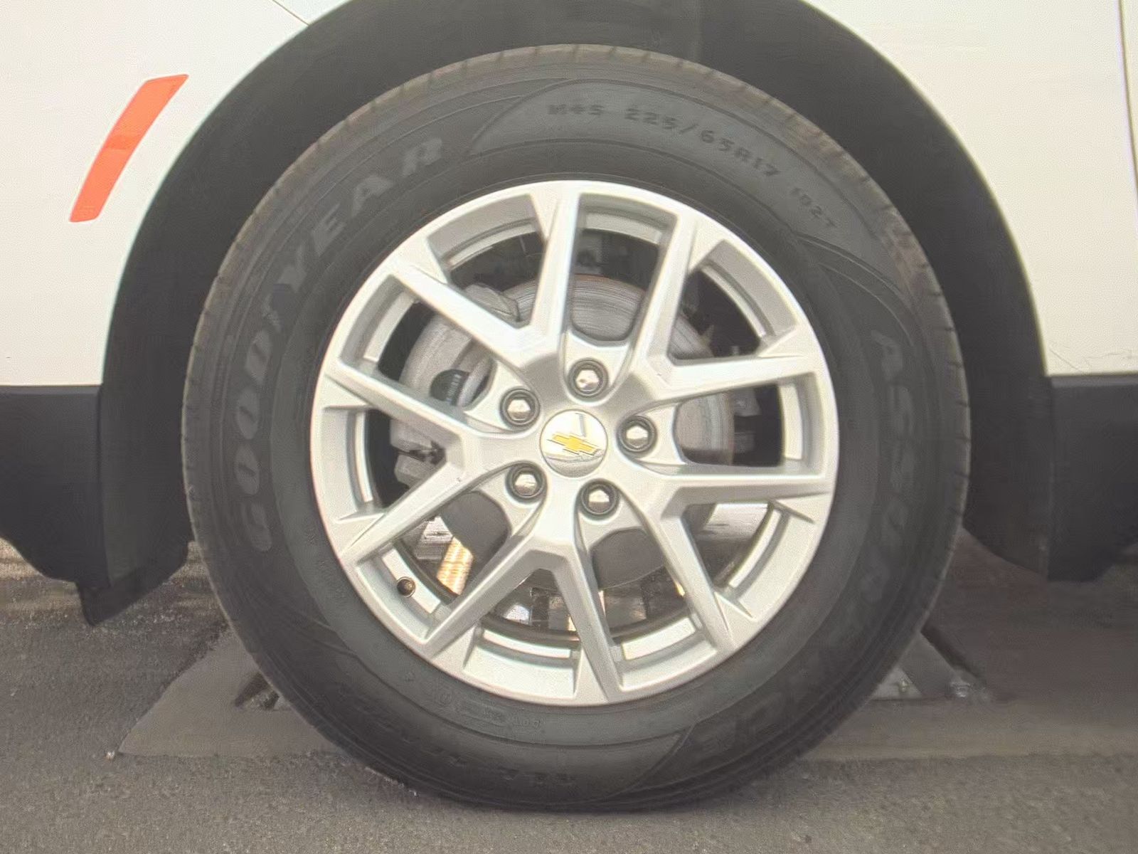 2023 Chevrolet Equinox LT FWD