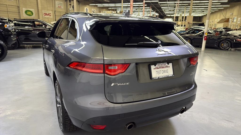 2019 Jaguar F-PACE 30t Prestige AWD