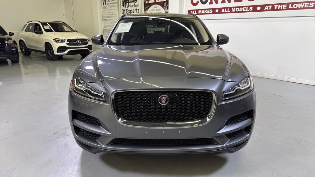 2019 Jaguar F-PACE 30t Prestige AWD